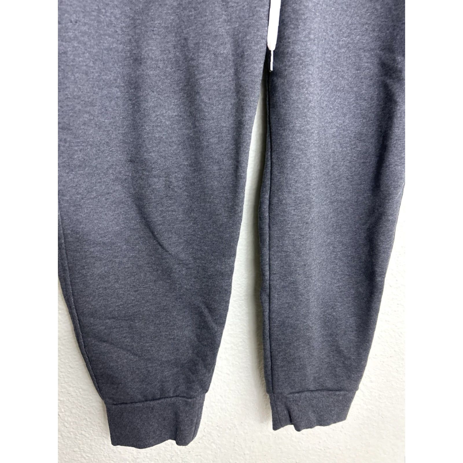 Vintage True Classic Fleece Joggers Mens 2XL Charcoal Gray Slim/Tapered Pockets Elastic Waist Casual Activewear Lounge Set? Size US 39 - 2 Thumbnail