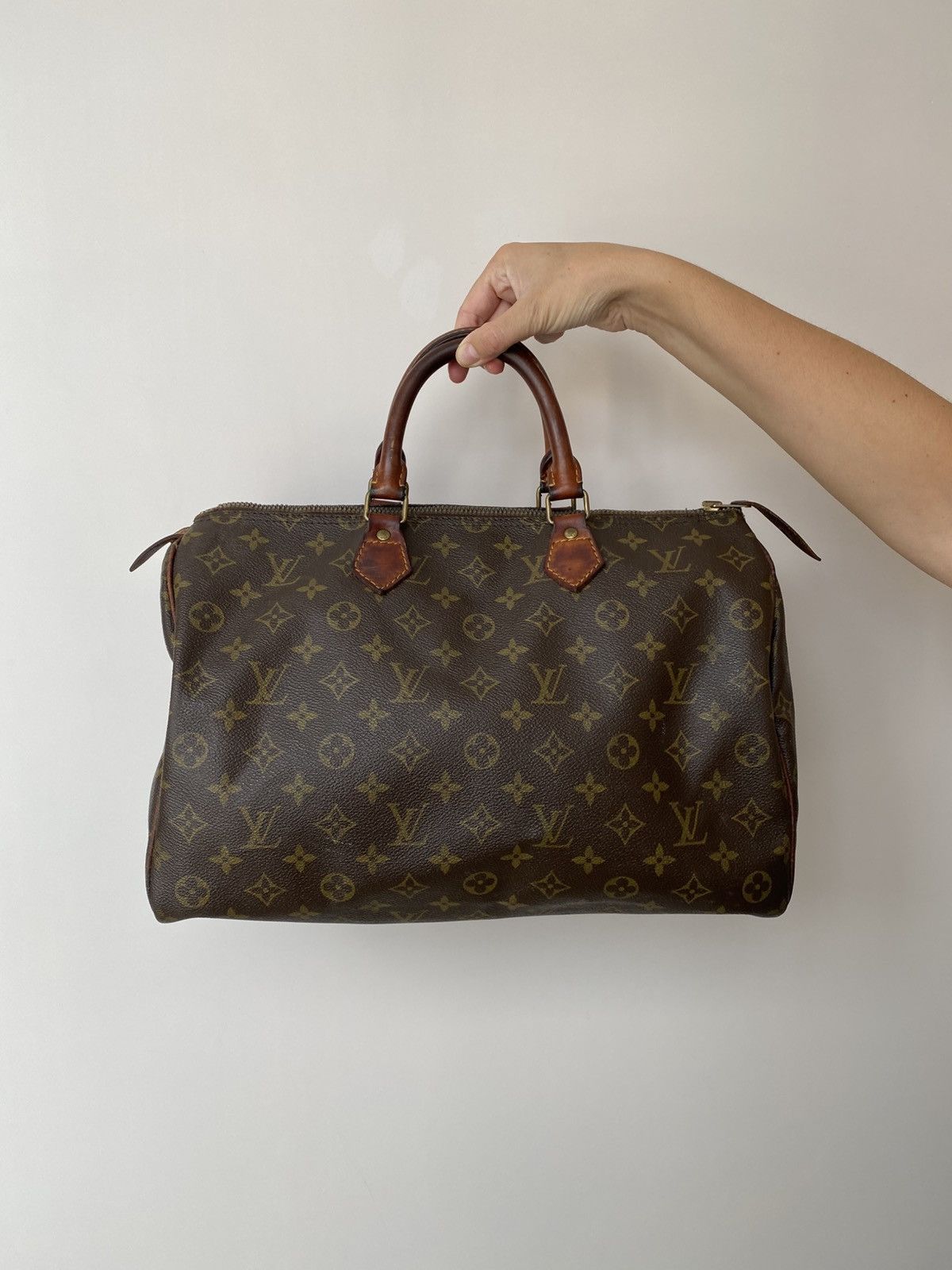 Louis Vuitton Louis Vuitton Monogram Speedy 40 Size ONE SIZE - 1 Thumbnail