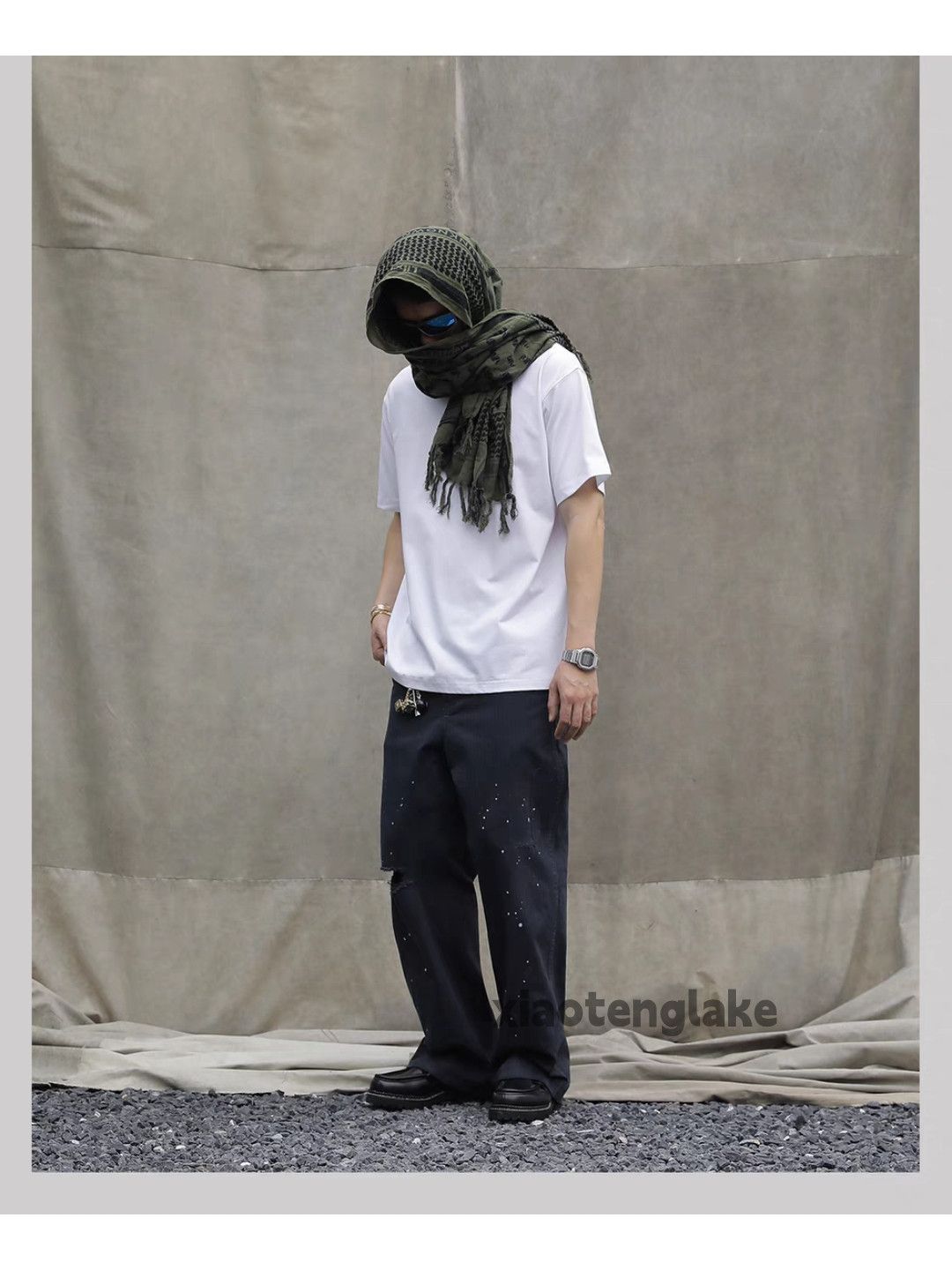 Designer Unisex washed faded loose baggy hiphop ripped pants Size US 30 / EU 46 - 2 Thumbnail