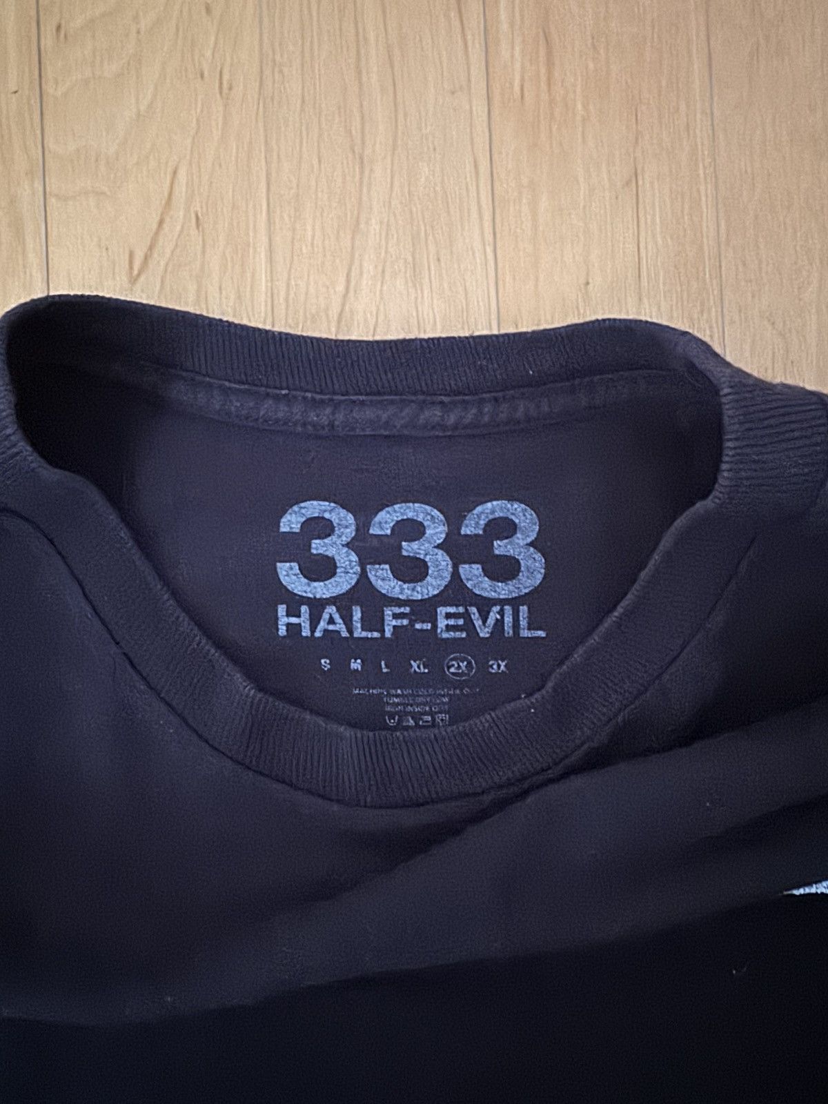 Half Evil Half Evil Graphic Tee Size US XXL / EU 58 / 5 - 2 Thumbnail