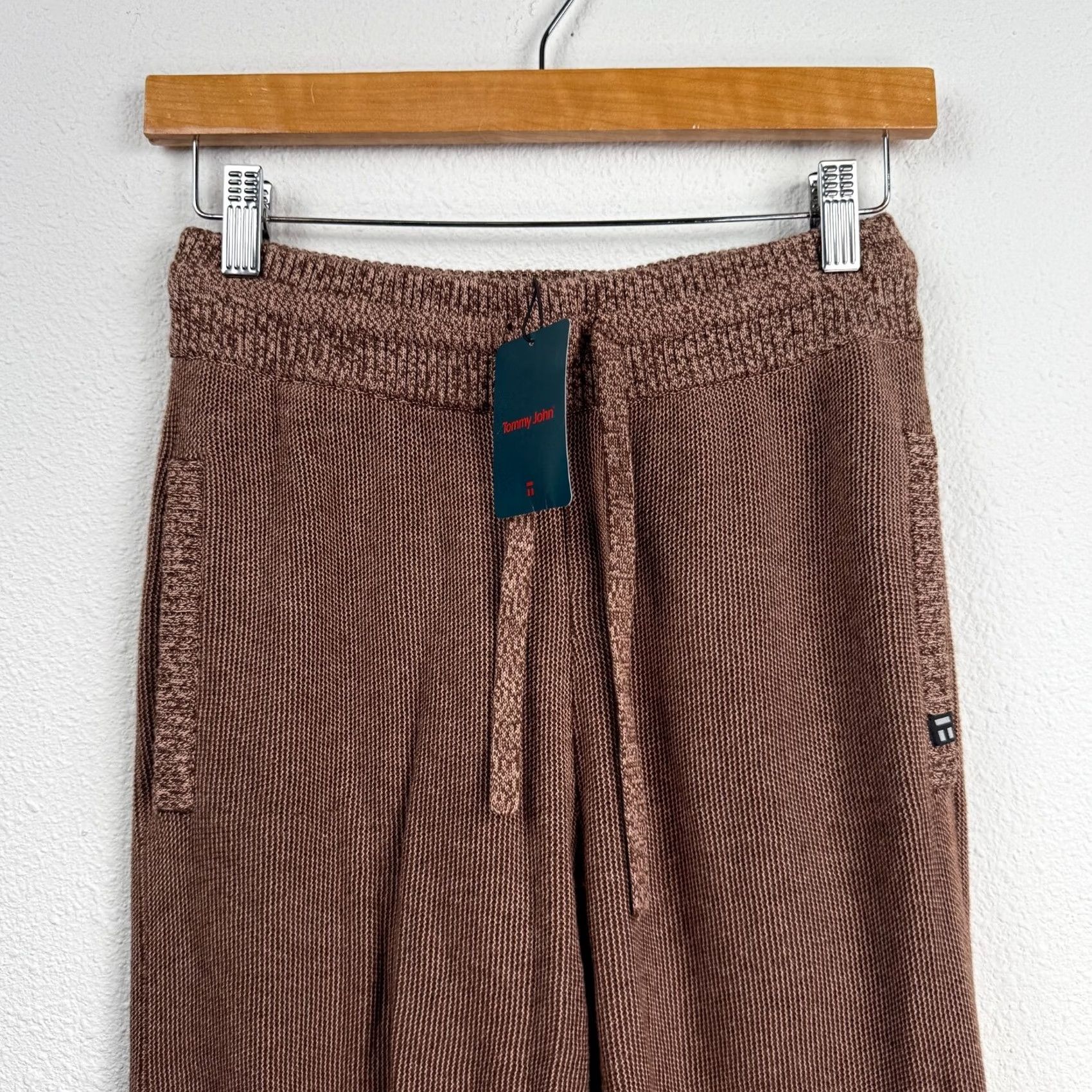 Vintage Tommy John Sweater Knit Lounge Set Men Top Bottoms 2 Piece NWT Brown Size S Regular Knit Lounge Set City College Size US S / EU 44-46 / 1 - 7 Thumbnail