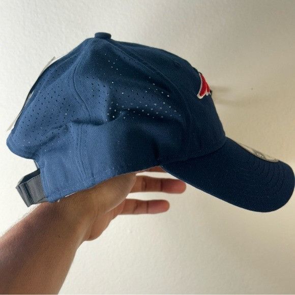 NFL NWT NEW ERA 9TWENTY NEW ENGLAND PATRIOTS NFL LASER CUT TRAIN Size ONE SIZE - 3 Thumbnail