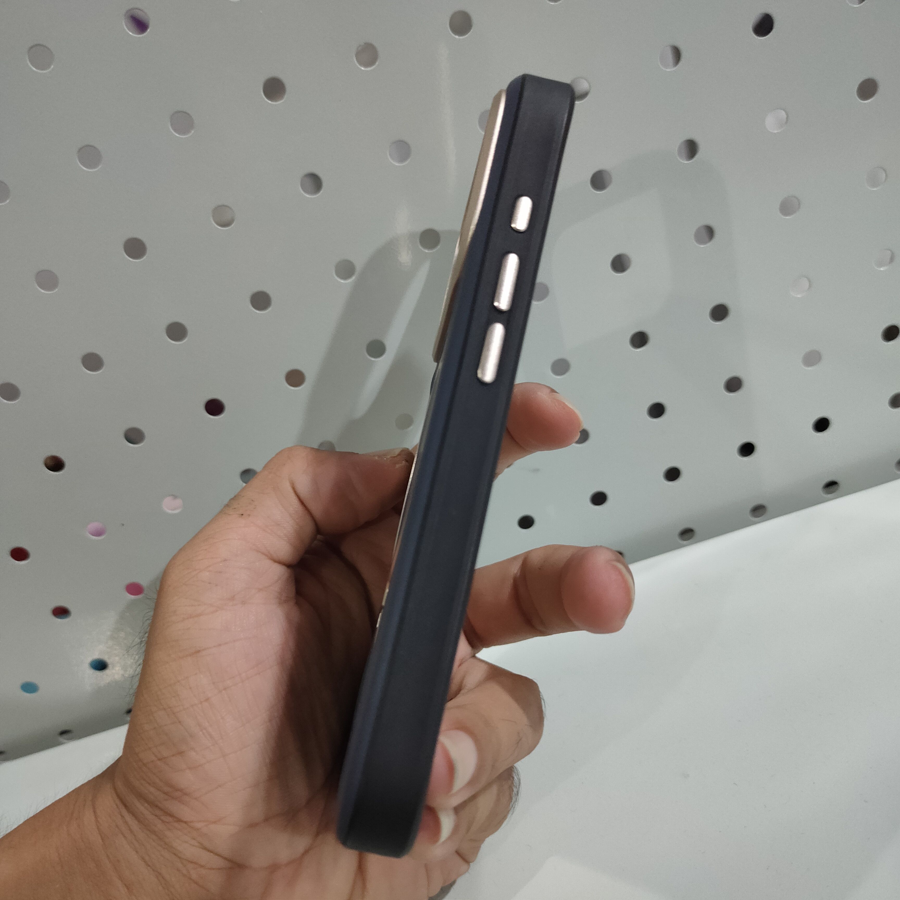 Torras 🔥Torras Iphone 17 Pro case Size ONE SIZE - 5 Thumbnail