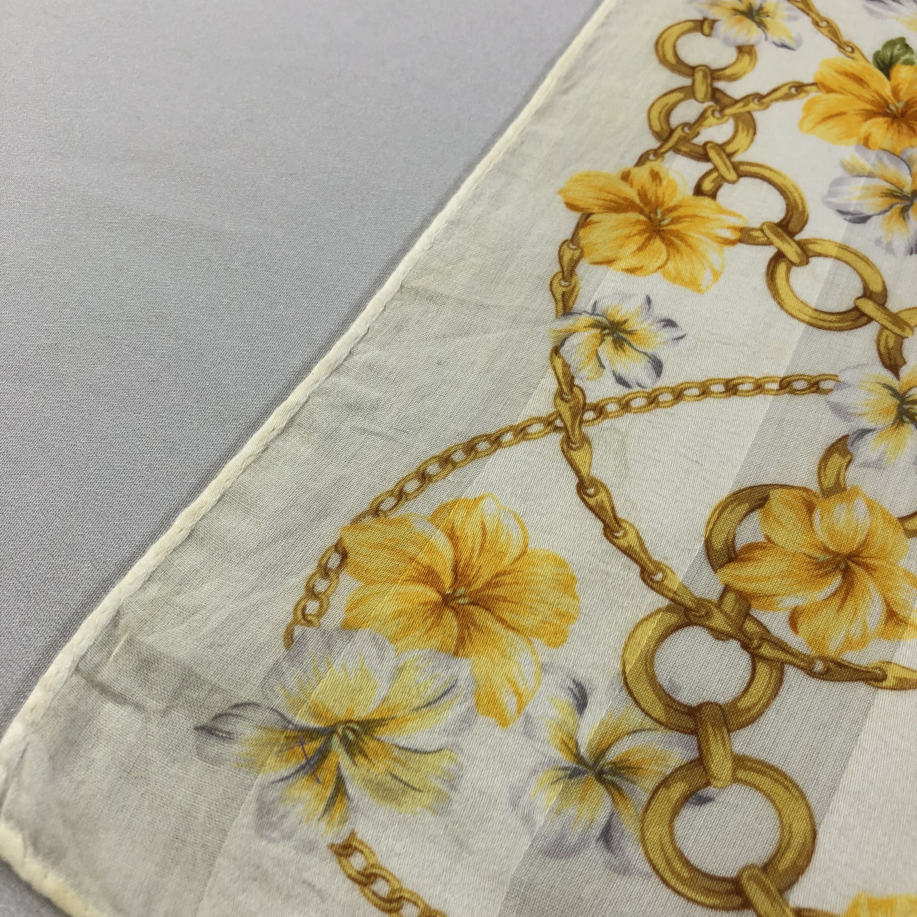 Celine × Vintage Celine Gold Chains Handkerchief Neckerchief Bandana H1981 Size ONE SIZE - 8 Thumbnail