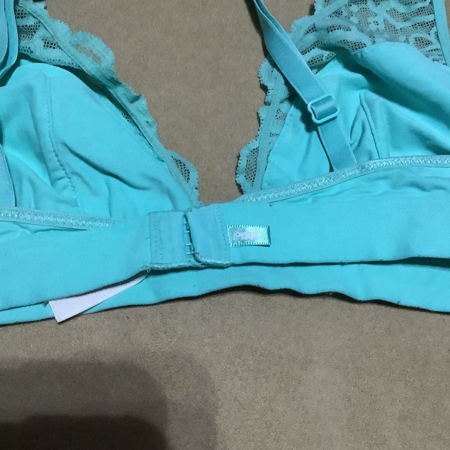 Victoria's Secret Victoria’s Secret PINK Lace Plunge Bralette Bra M Teal Semi-Opaque Lace Adjustable Breathable Comfort Straps Full Coverage Plunge Size ONE SIZE - 5 Thumbnail