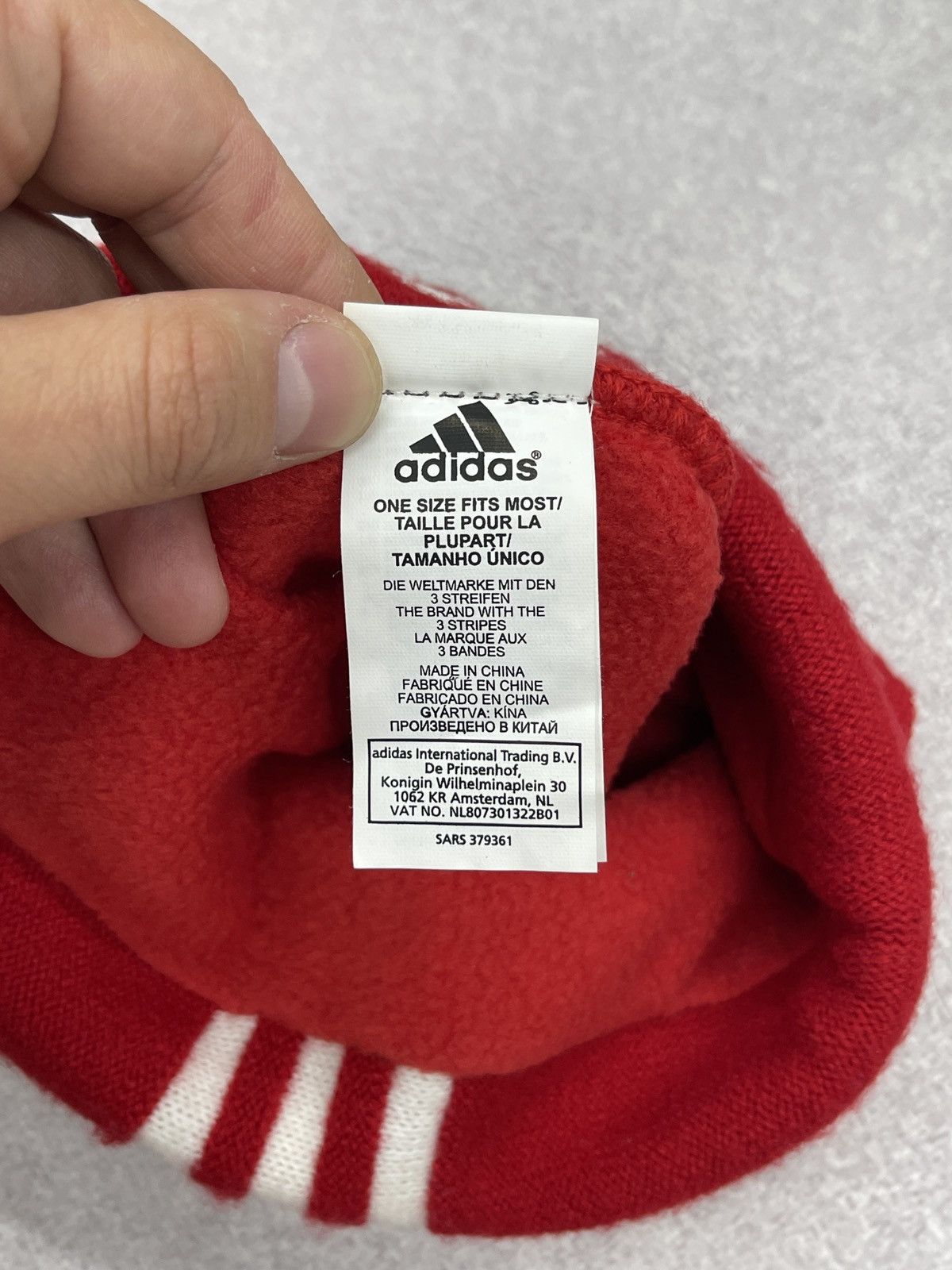 Adidas Vintage Adidas Liverpool FC Beanie Hat Red Size ONE SIZE - 10 Thumbnail
