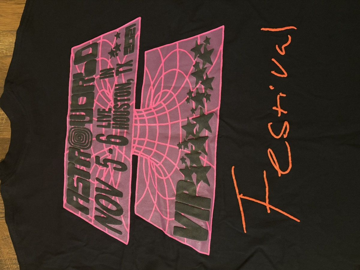 Travis Scott VIP 2021 astro world shirt Size US XL / EU 56 / 4 - 5 Thumbnail