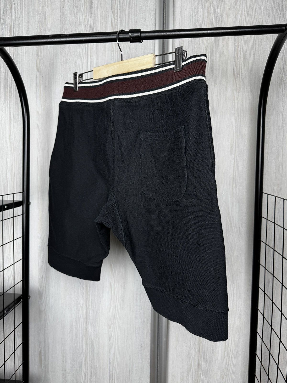 Alexander McQueen Alexander McQueen MMXVI Skull black sweat shorts Italy M Size US 32 / EU 48 - 6 Thumbnail