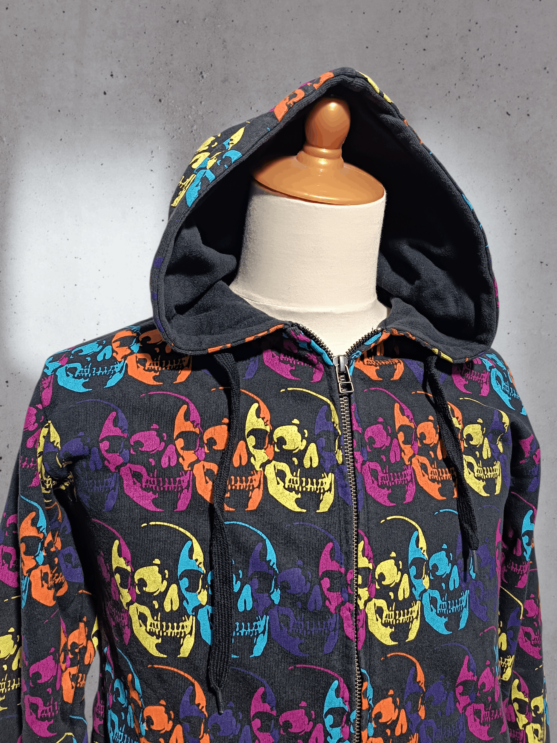 Japanese Brand Vintage Over Print Skull Zip Hoodie Size US M / EU 48-50 / 2 - 4 Thumbnail