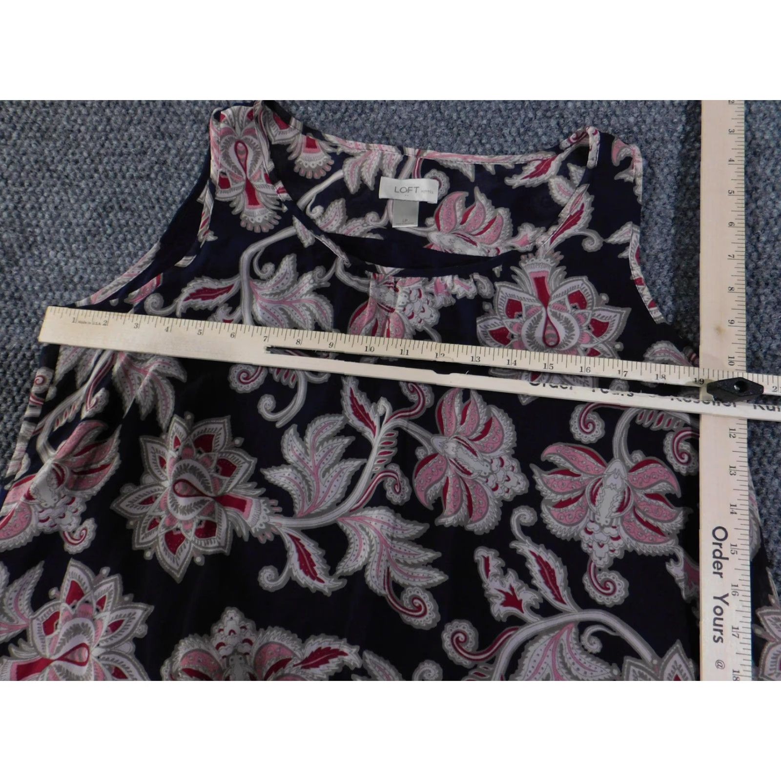 Loft LOFT Petites Sleeveless Shirt Womens Large Petite Navy Pink Floral Split Back Blouse Paisley Sleeveless Ladies Size L / US 10 / IT 46 - 6 Thumbnail