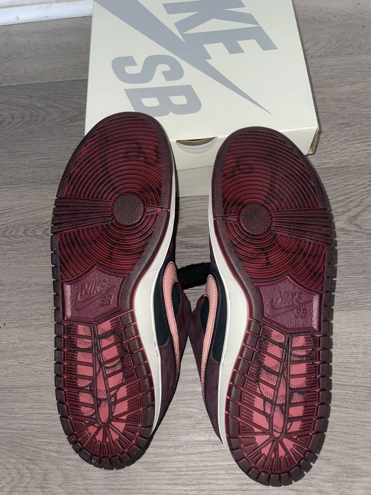 Nike SB Nike SB x Riot Skateshop Size US 10 / EU 43 - 4 Thumbnail