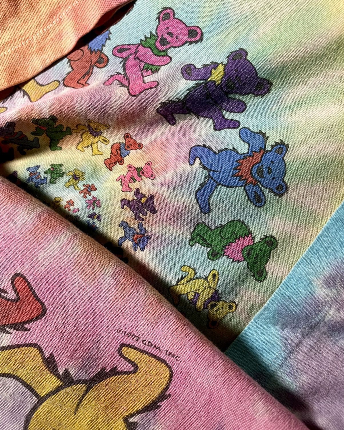Band Tees 1997 vtg Grateful Dead Spiral Dancing Bears tee Size US S / EU 44-46 / 1 - 2 Thumbnail
