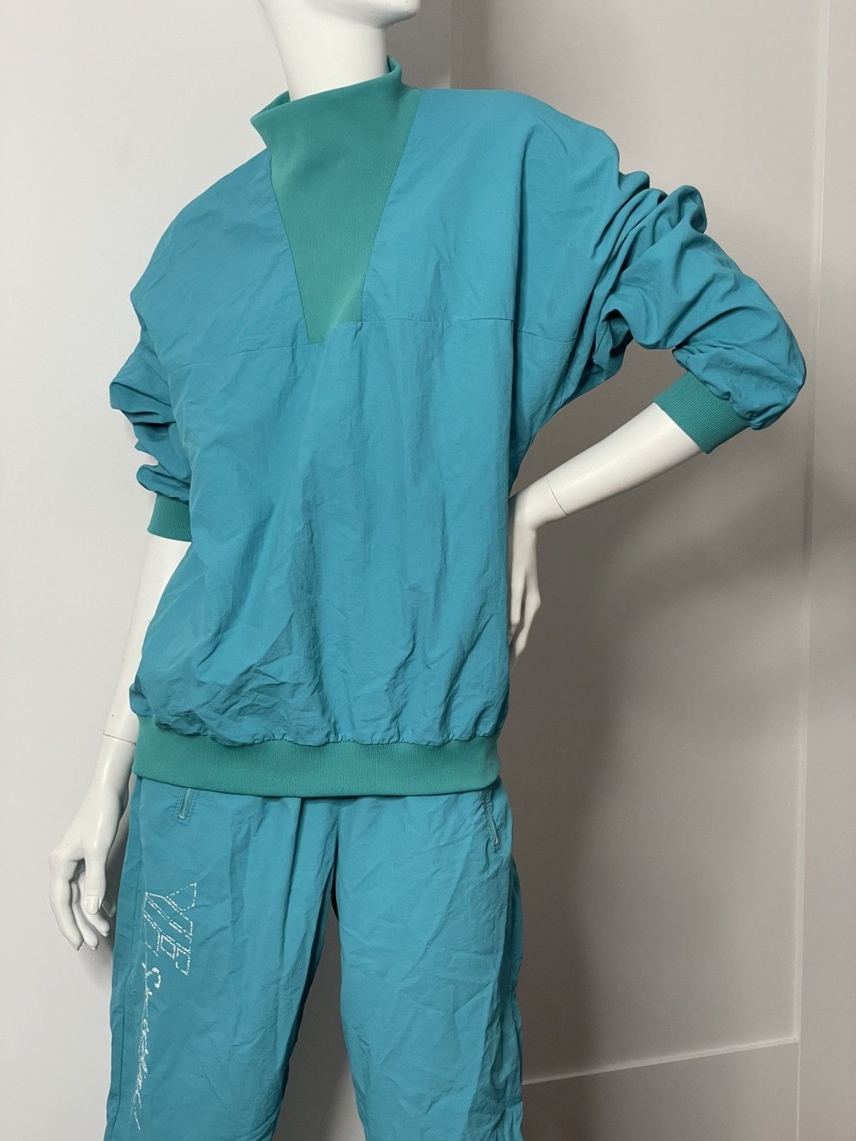 Vintage Vintage plain turquoise tracksuits street wear y2k Size 32" / US 10 / IT 46 - 1 Thumbnail