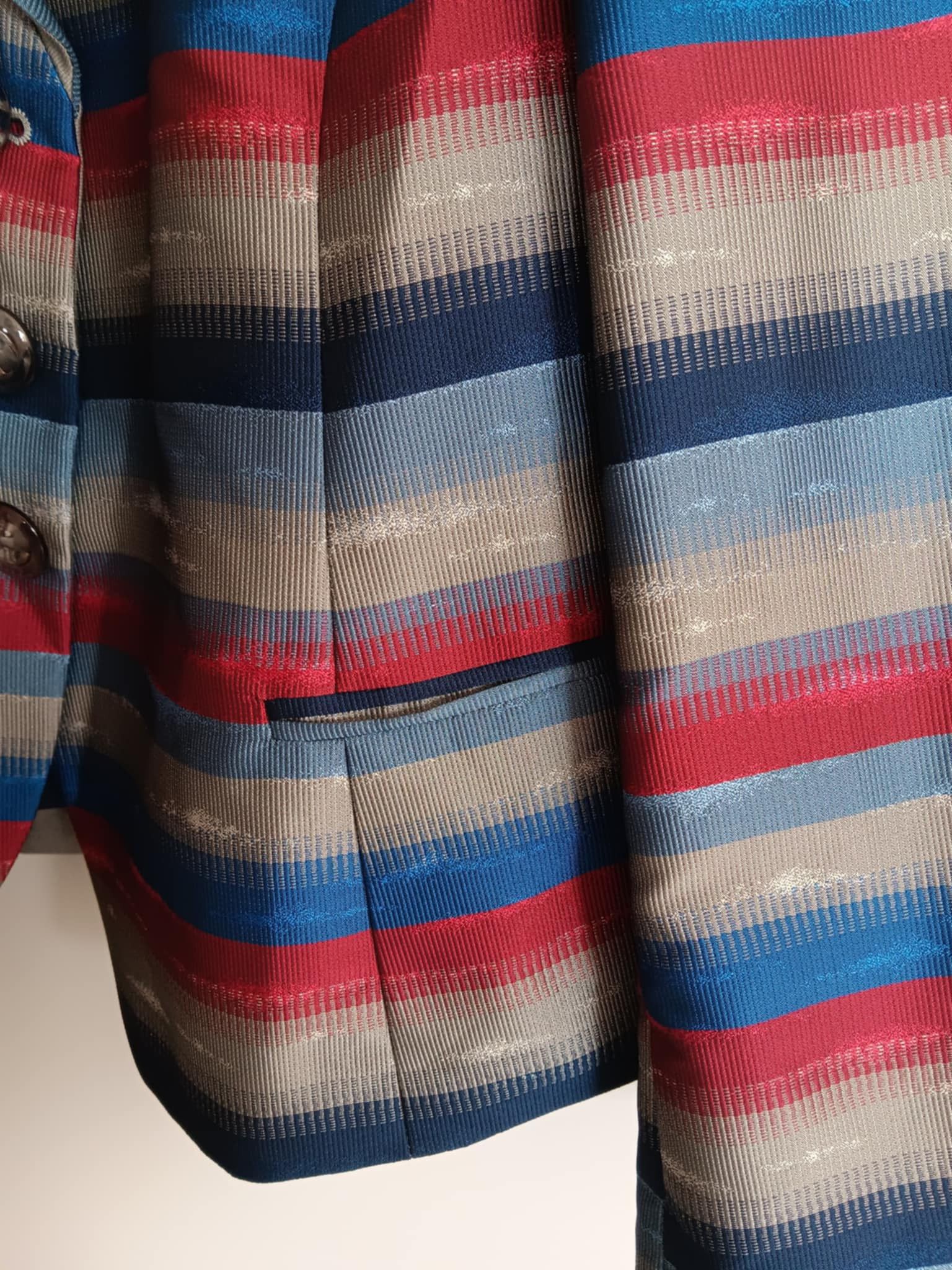 Armani Collezioni × Giorgio Armani Armani Collezioni multicolour stripe crop blazer Size S / US 4 / IT 40 - 5 Thumbnail