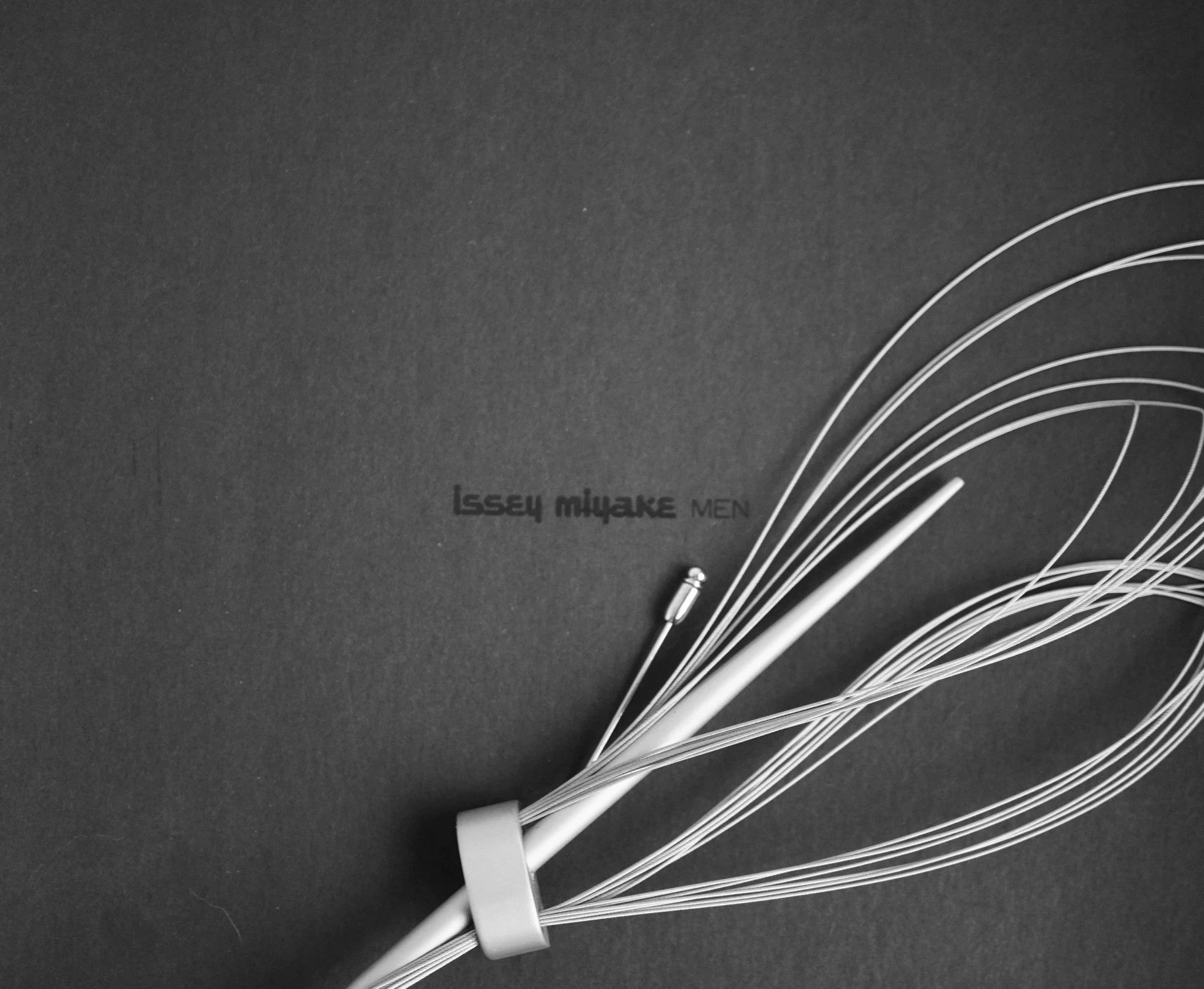 Issey Miyake Issey Miyake 1980s Iron Peacock Feather Brooch Size ONE SIZE - 9 Thumbnail