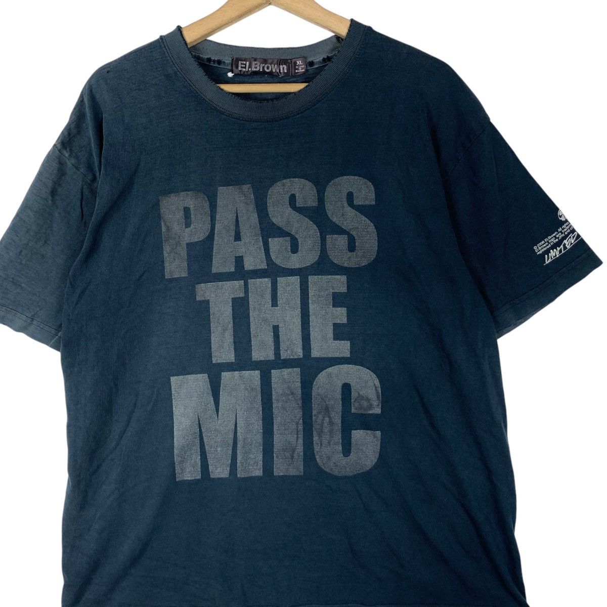 Vintage EL. BROWN PASS THE MIC 2006 Limited Issue Rap Tee Shirt Top Size US XL / EU 56 / 4 - 3 Thumbnail