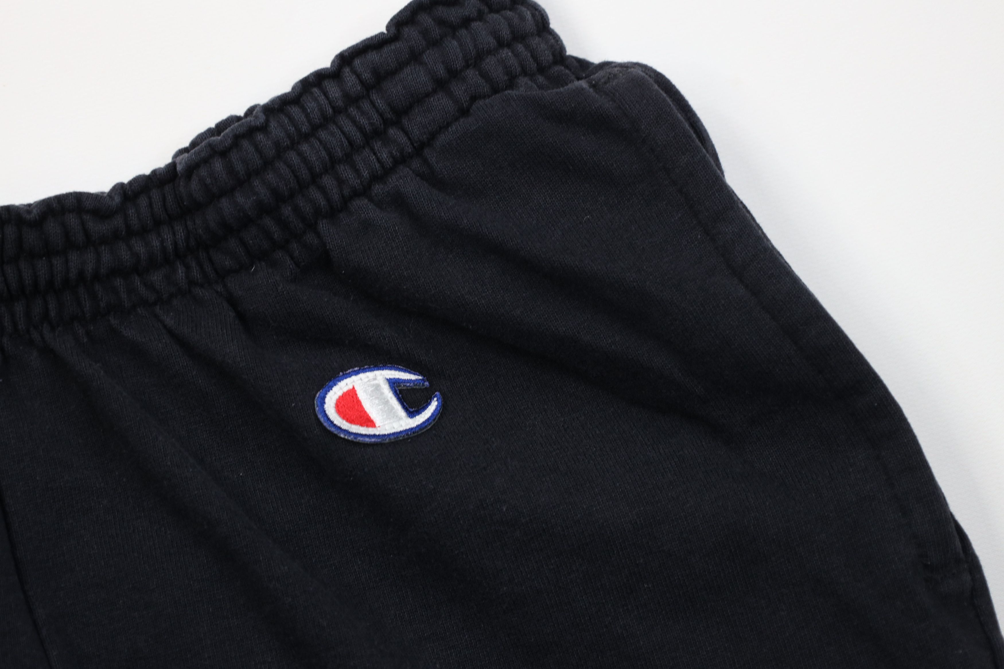Champion Vintage 90s Champion Above Knee Dad Shorts Black Cotton Size US 34 / EU 50 - 6 Thumbnail
