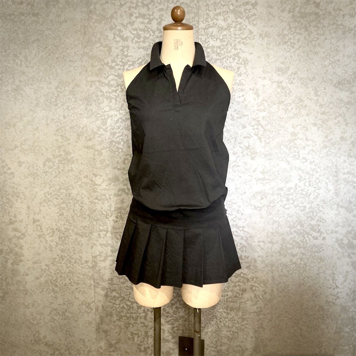 Japanese Brand 2000s Runway Black Sleeveless Collar Top Y2K Size S / US 4 / IT 40 - 1 Thumbnail