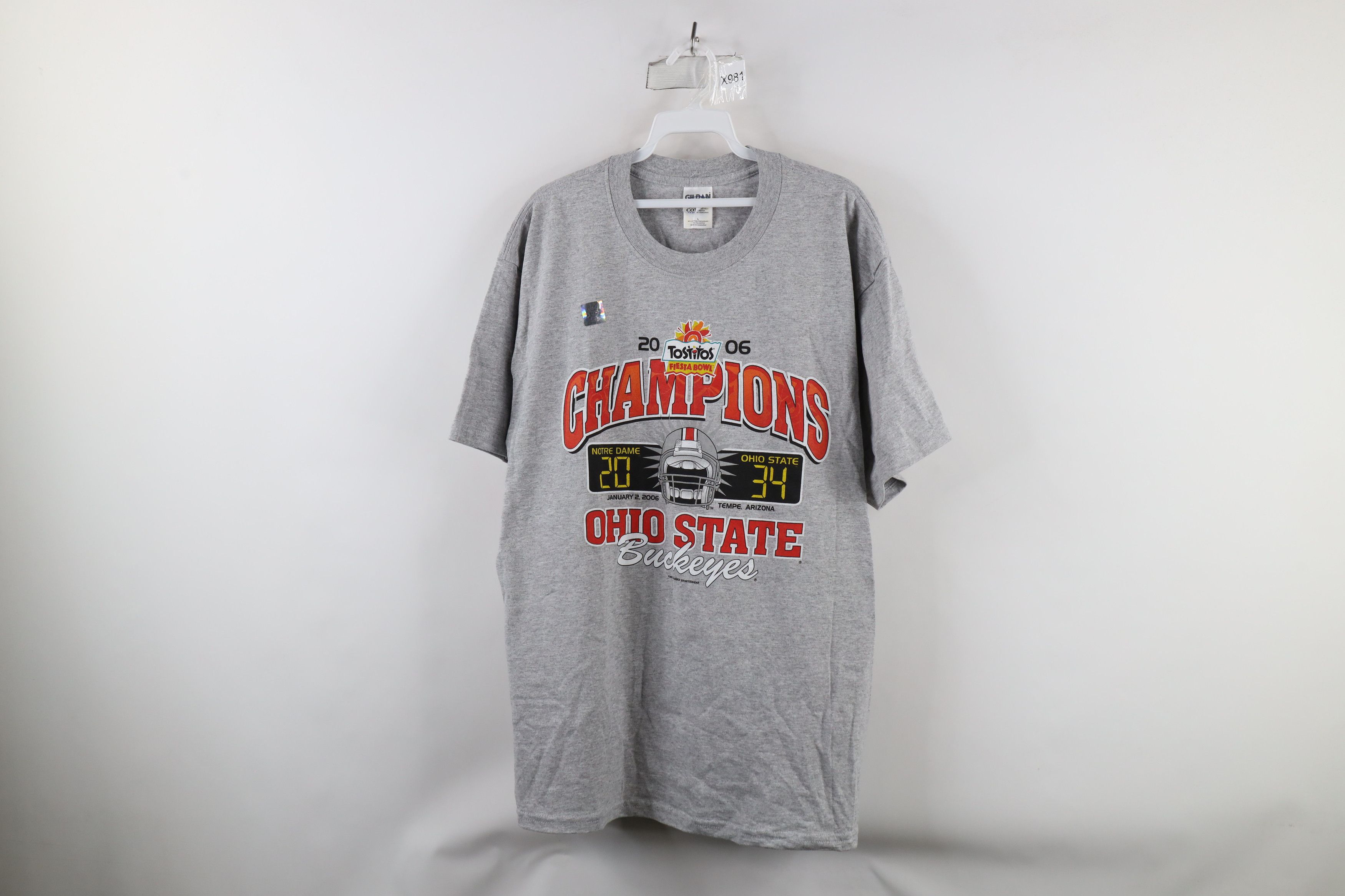 Vintage Deadstock Vintage Y2K 2006 State University Football T-Shirt Size US L / EU 52-54 / 3 - 1 Thumbnail