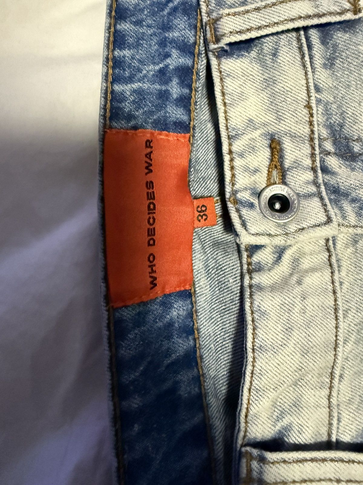 Who Decides War WHO DECIDES WAR FLOWER EMBROIDERY FLOWER JEANS SZ36 Size US 36 / EU 52 - 3 Thumbnail