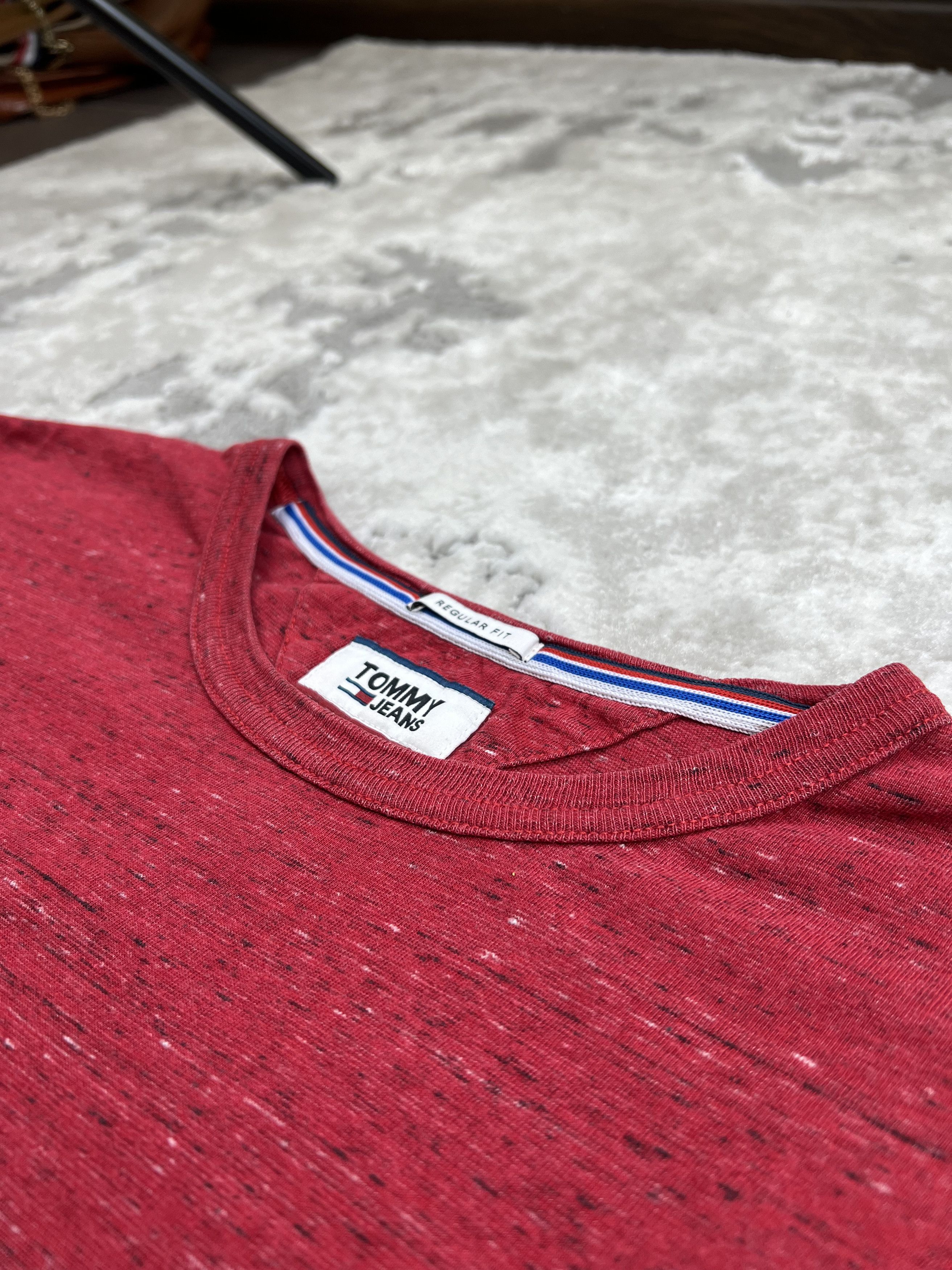 Tommy Jeans Tommy Jeans Speckled T-Shirt XL Red Regular Fit Size US XL / EU 56 / 4 - 4 Thumbnail