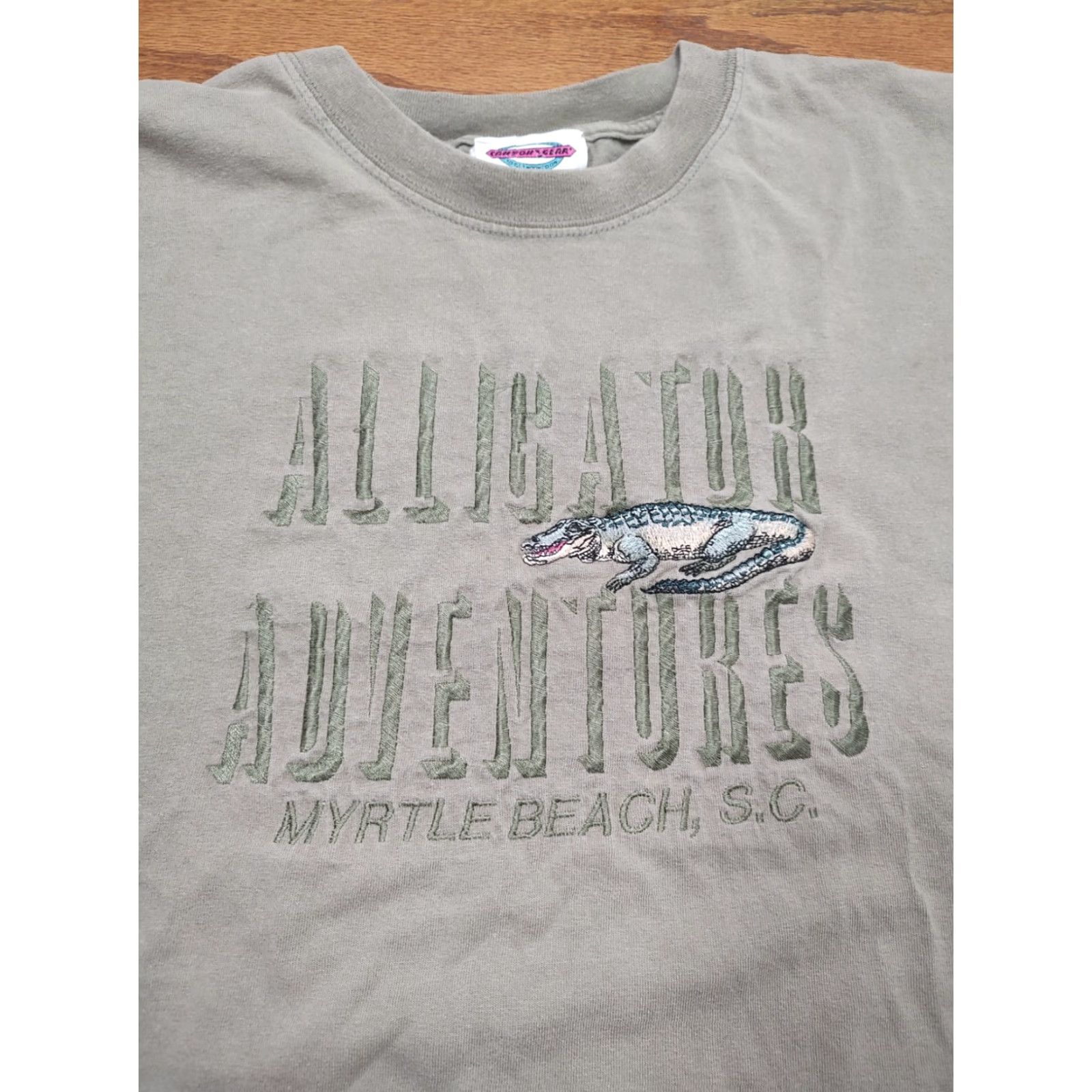 Vintage VINTAGE Canyon Guide Embroidered T-Shirt Mens Green Short Sleeve 2XL USA Alligator Adventure 90s Shirt Size US XXL / EU 58 / 5 - 3 Thumbnail