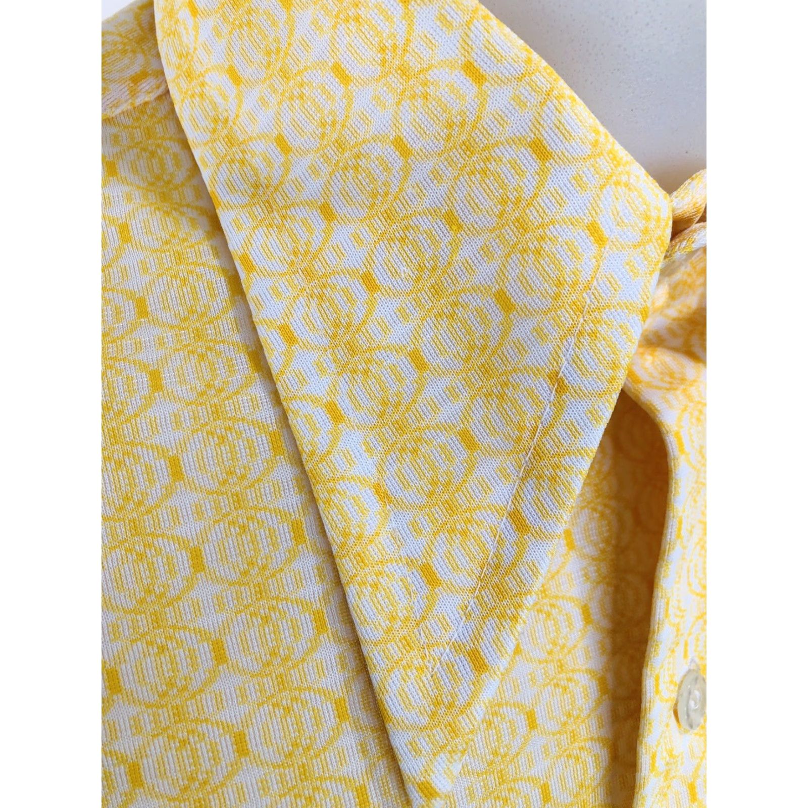 Vintage VINTAGE Montgomery Ward Shirt 1960s BUTTERFLY DISCO COLLAR Tetron L Shirt Yellow White Mens Size US L / EU 52-54 / 3 - 2 Thumbnail