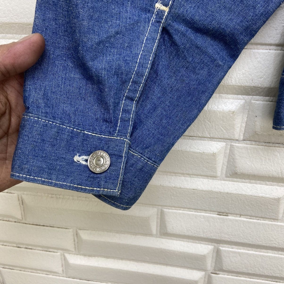 Levi's Vintage Levi’s Denim Trucker Jacket Size US S / EU 44-46 / 1 - 12 Thumbnail