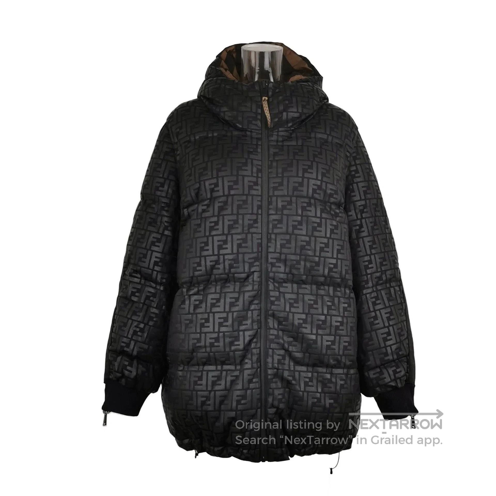 Fendi fendi reversible down jacket with logo pattern. Size US S / EU 44-46 / 1 - 1 Thumbnail