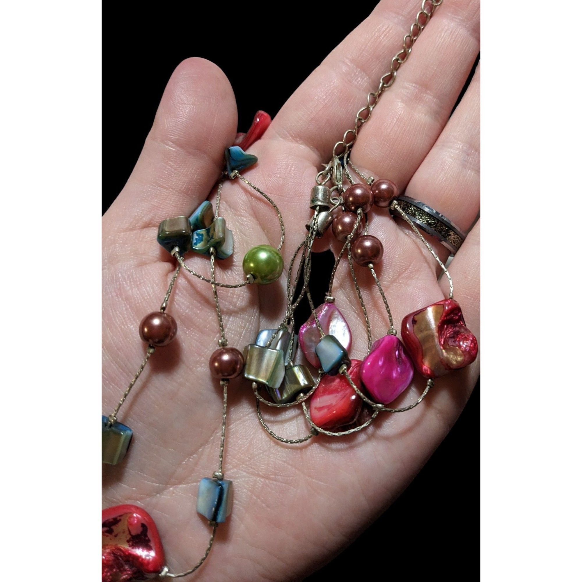 Other Rainbow Multilayer Shell Pearl Beaded Necklace Size ONE SIZE - 5 Thumbnail
