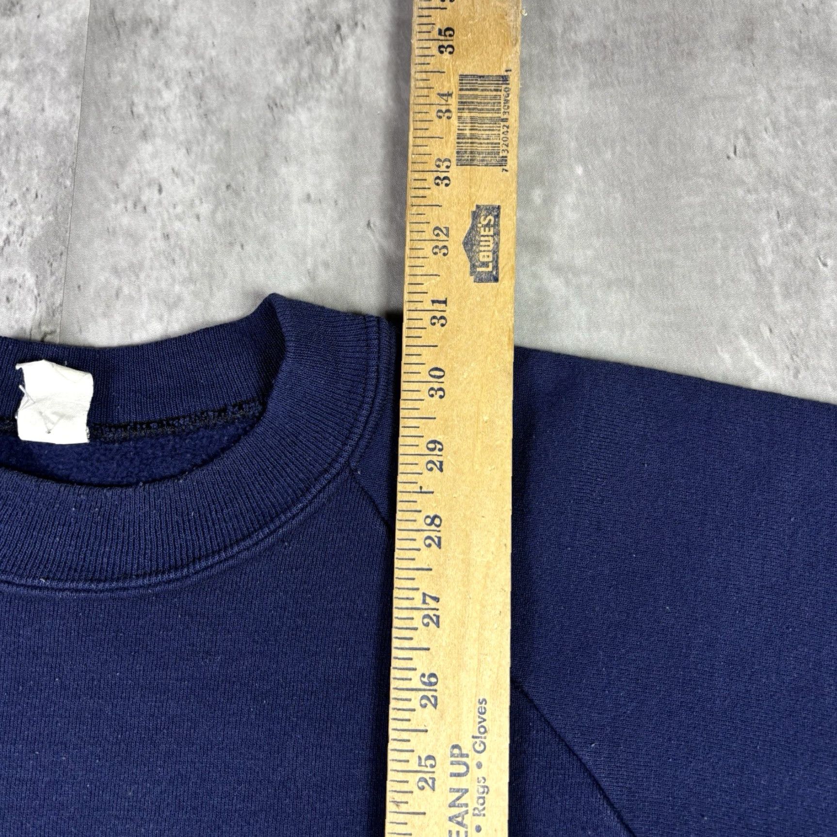 Vintage VINTAGE Boss America Sweatshirt Navy Blue Raglan Adult Size 2XL 90s USA Logo Pullover Men Mens Regular Knit Cotton All Seasons Leather? Size US XXL / EU 58 / 5 - 4 Thumbnail