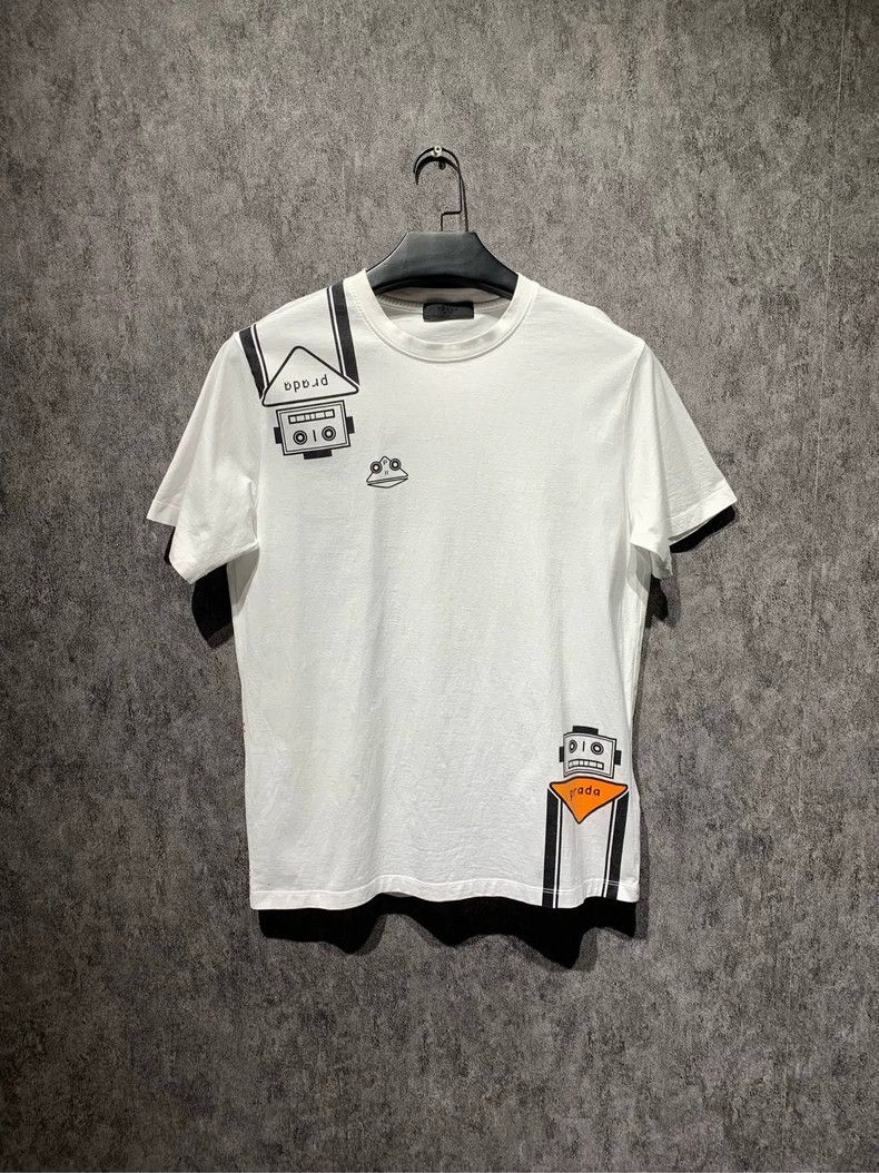 Prada Robot short sleeves 2501-Nextarrow