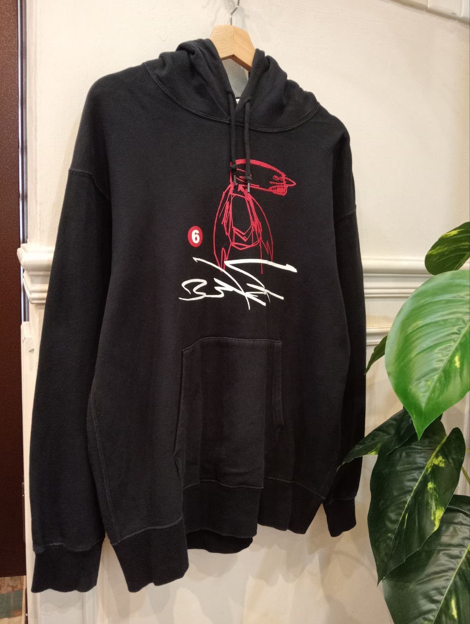 Futura × Uniqlo UNIQLO X FUTURA OVERSIZED HOODIE - SIZE L BLACK Size US L / EU 52-54 / 3 - 3 Thumbnail