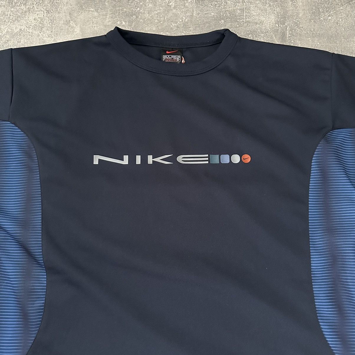 Nike × Vintage VINTAGE Nike Navy Centre-Logo Tee Size US M / EU 48-50 / 2 - 4 Thumbnail