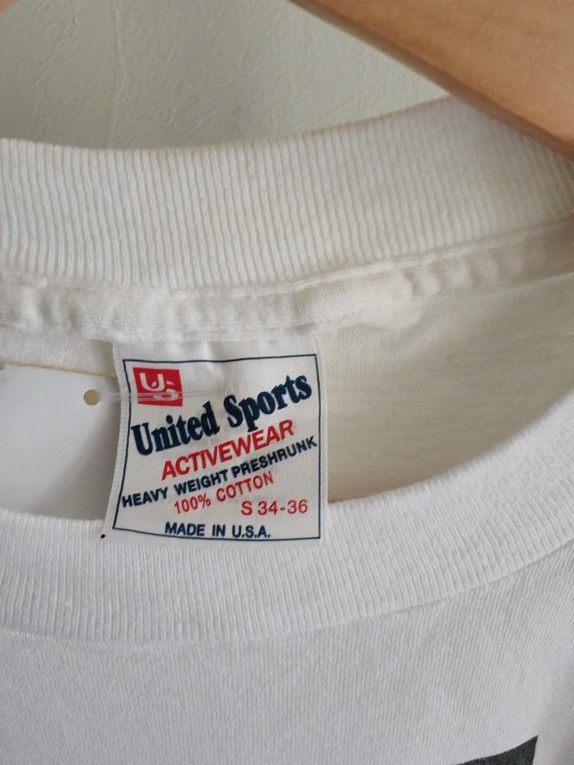 Rap Tees Brad Pitt Photo Tee – Vintage United Sports – Size S Size US S / EU 44-46 / 1 - 6 Thumbnail