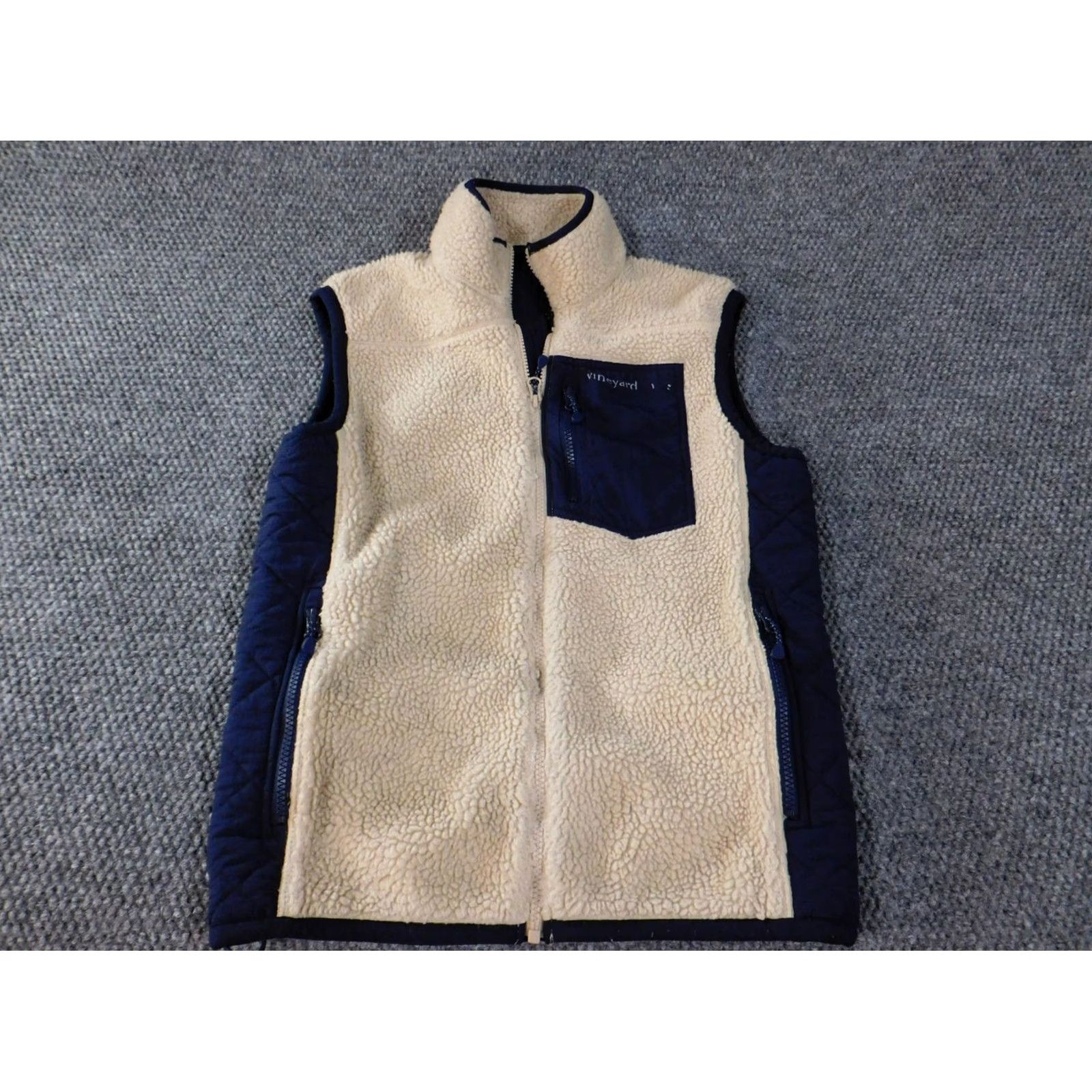 Vineyard Vines Vineyard Vines Vest Women XS Beige Fleece Zip Outdoors Whale Pockets Zip Vest Casual Outdoor VSxs Beige Womens XS Fleece Jacket Vest Size XS / US 0-2 / IT 36-38 - 2 Thumbnail