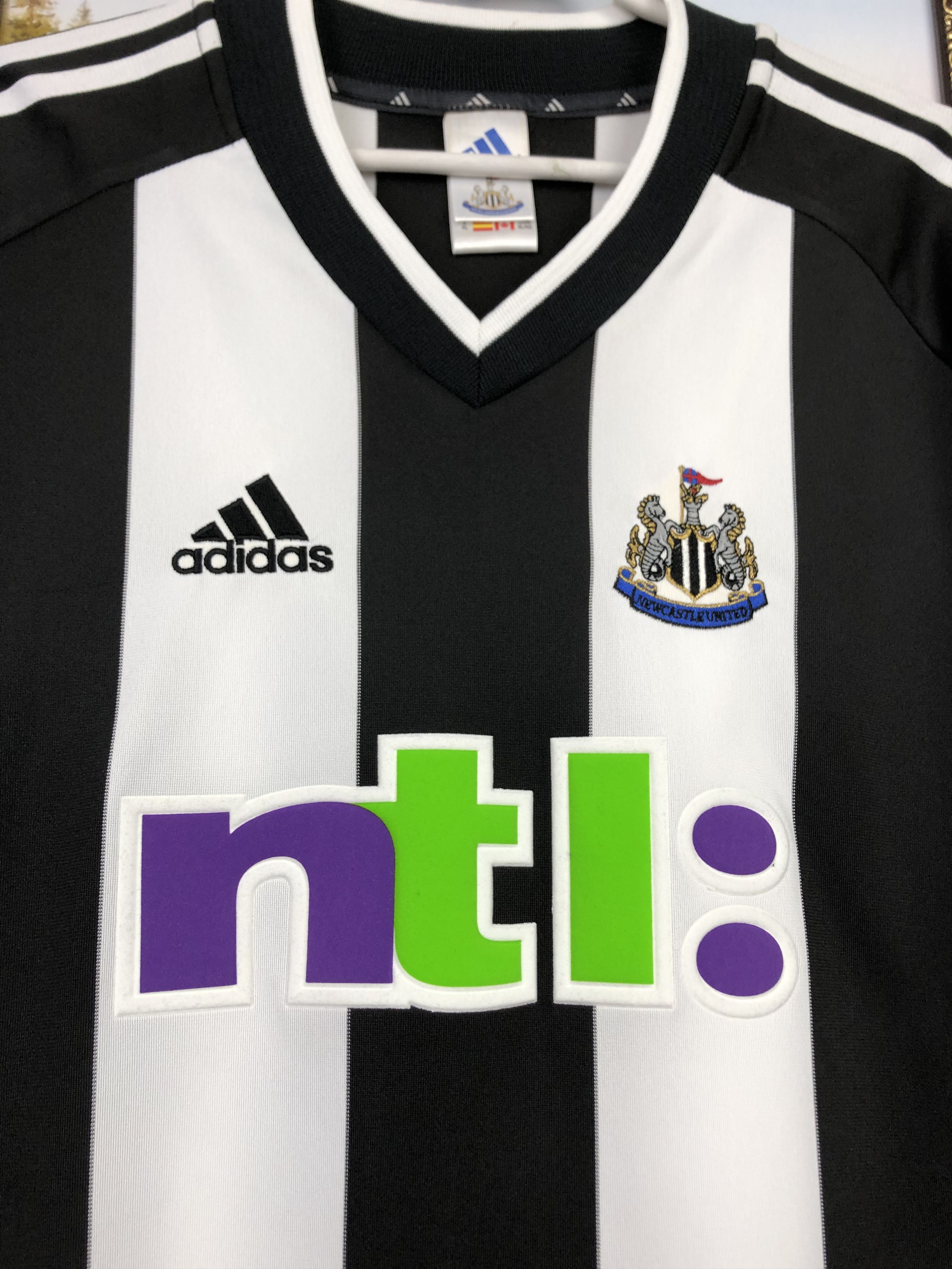 Adidas Newcastle United football shirt 2001 Soccer Adidas Tee Hype Size US XL / EU 56 / 4 - 3 Thumbnail