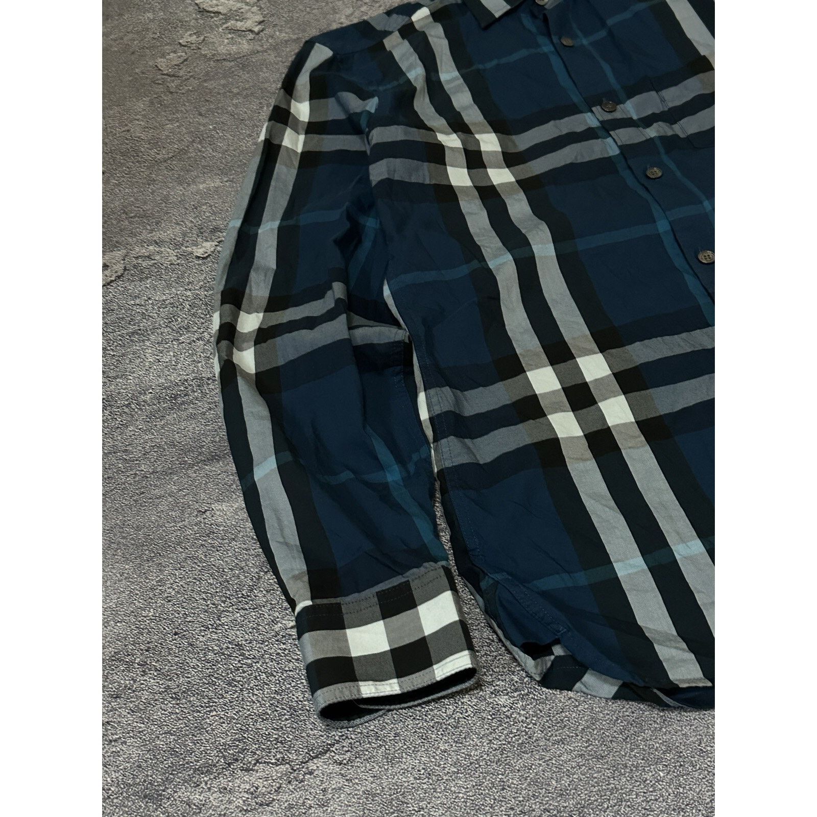 Burberry Burberry Blue Nova Check Men’s Shirt XS Size OldMoney Style Size US XS / EU 42 / 0 - 5 Thumbnail