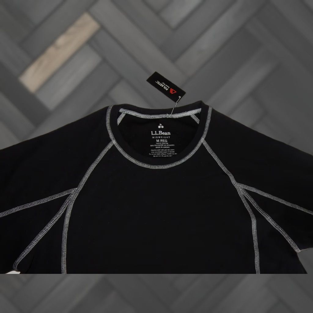 Vintage L.L. Bean Men's Base Layer T-Shirt Size M Polartec Black Short Sleeve Size US M / EU 48-50 / 2 - 1 Thumbnail