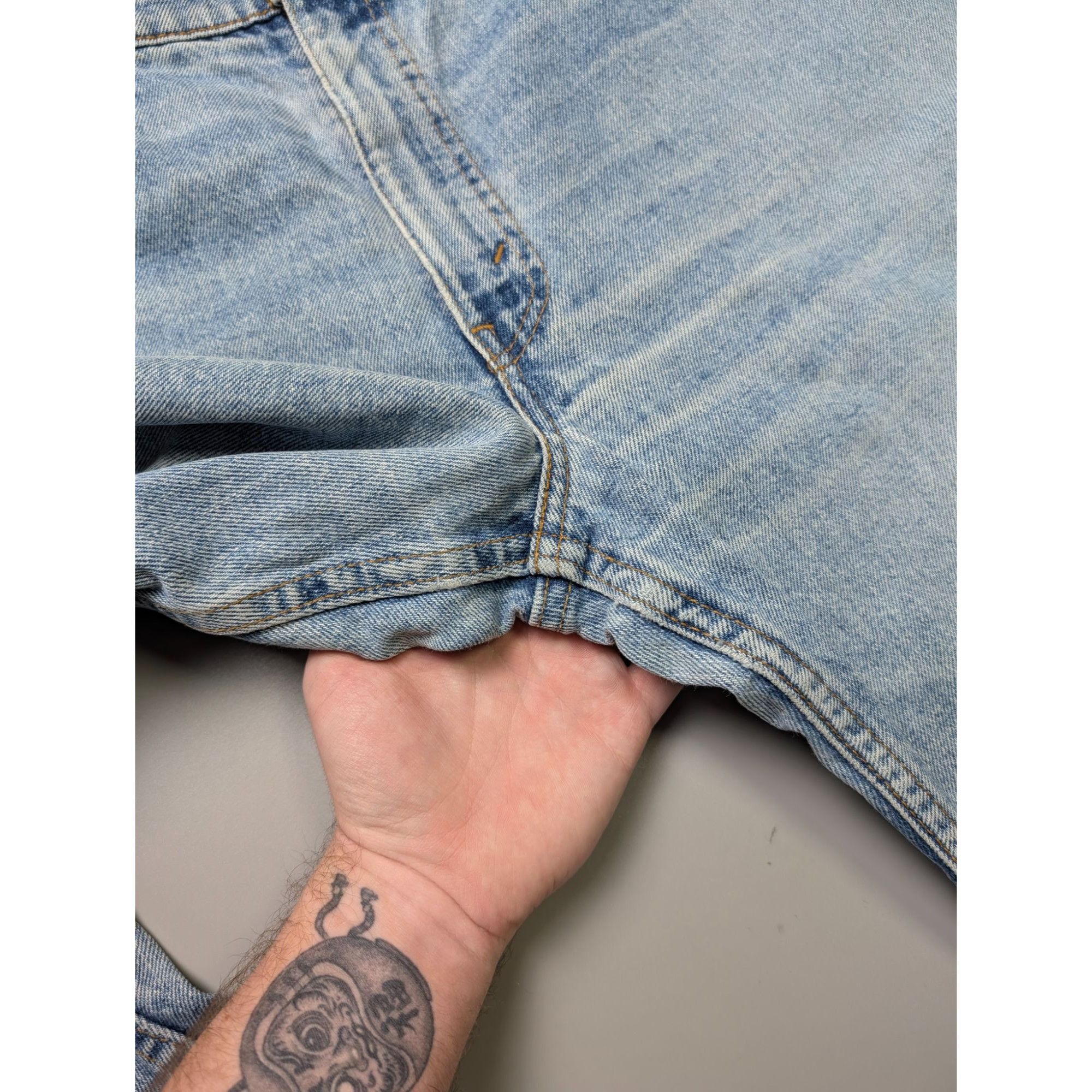 Levi's Levi's 550 Made In USA Light Wash Denim Jeans Pants (Y1084) Size US 36 / EU 52 - 16 Thumbnail
