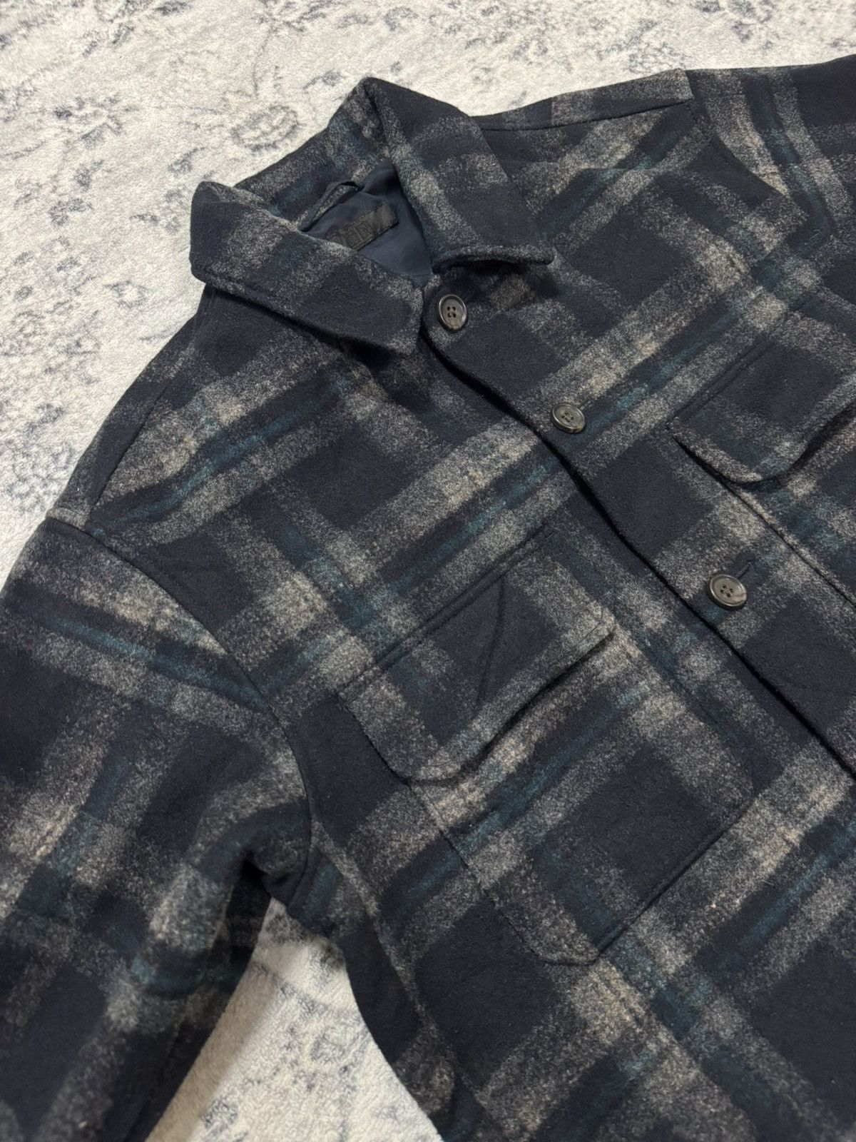 Uniqlo JAPANESE BRAND UNIGLO CHECKERED BUTTON UP JACKET Size US S / EU 44-46 / 1 - 3 Thumbnail