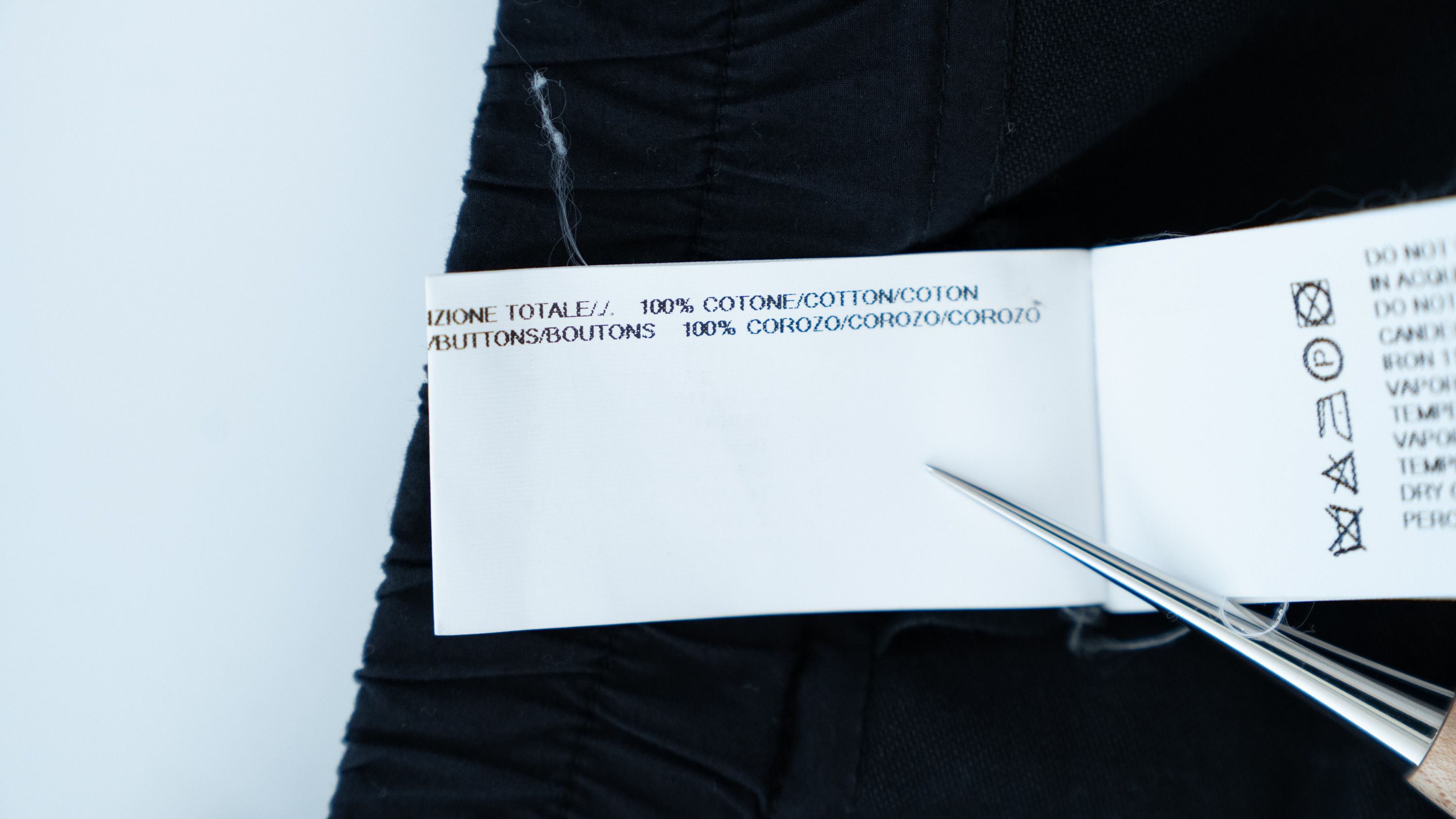 Rick Owens [NEW] MOODY FW14 BIG SHORTS D IT46 Size US 30 / EU 46 - 16 Thumbnail