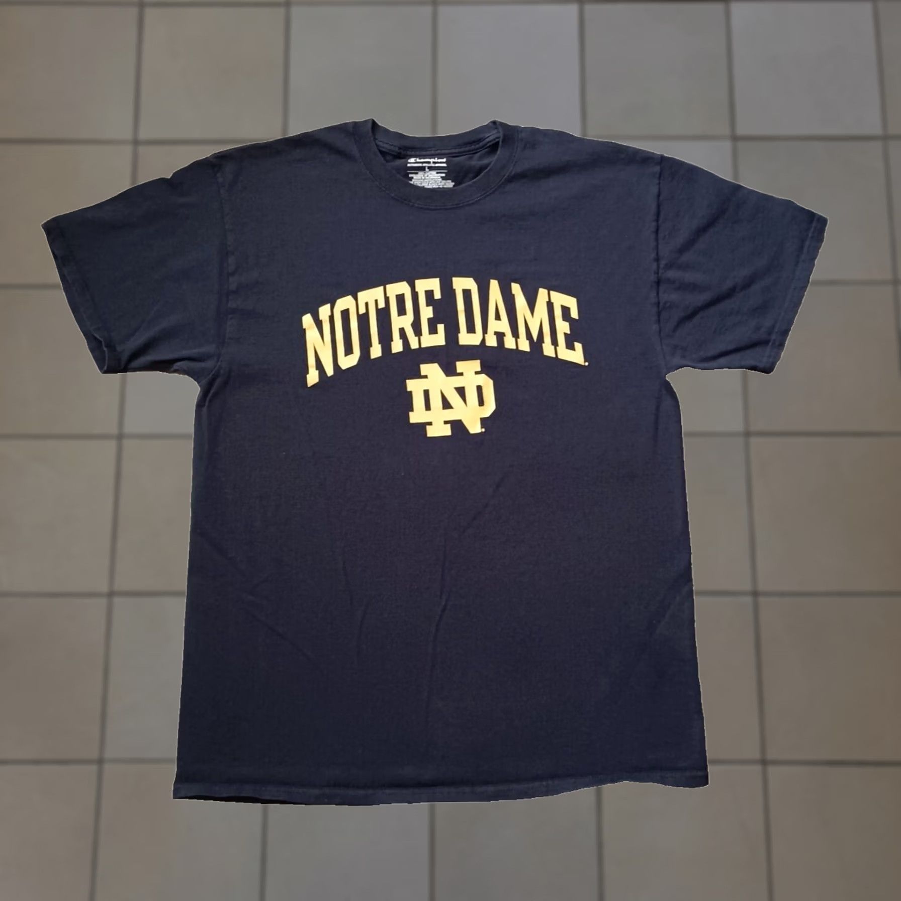 Champion Notre Dame Fighting Irish T Shirt Mens Large Blue Logo Spellout Short Sleeve Size US L / EU 52-54 / 3 - 1 Thumbnail