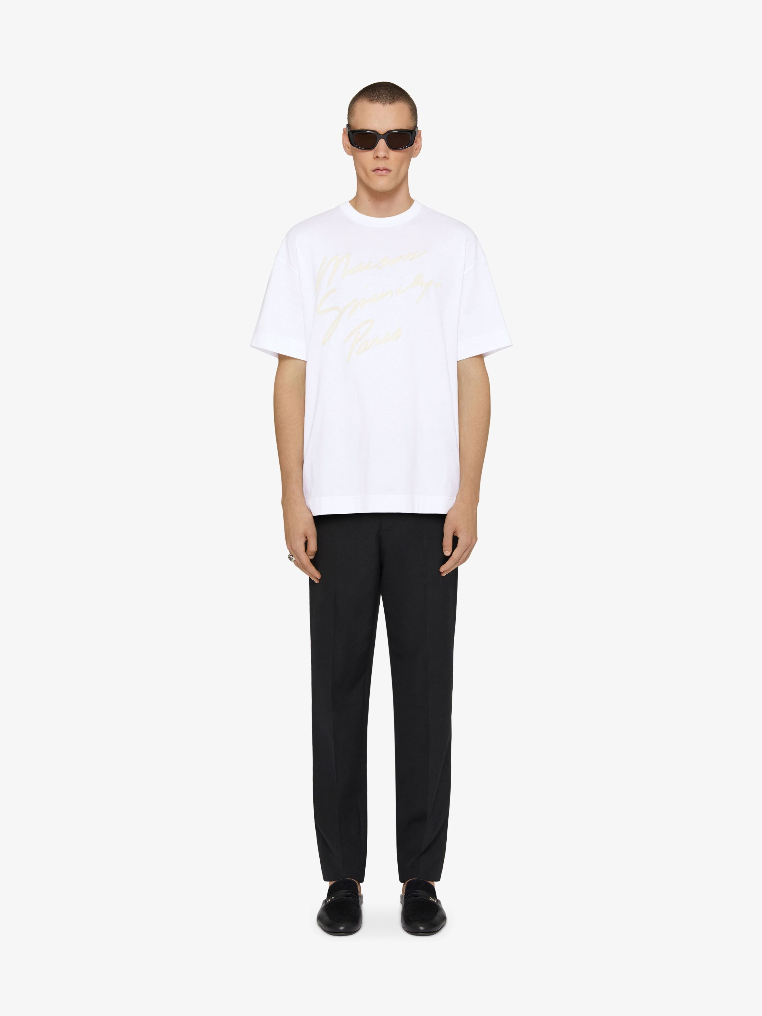 Givenchy o1w1db10326 Regular Fit T-Shirt in White Size US L / EU 52-54 / 3 - 2 Thumbnail
