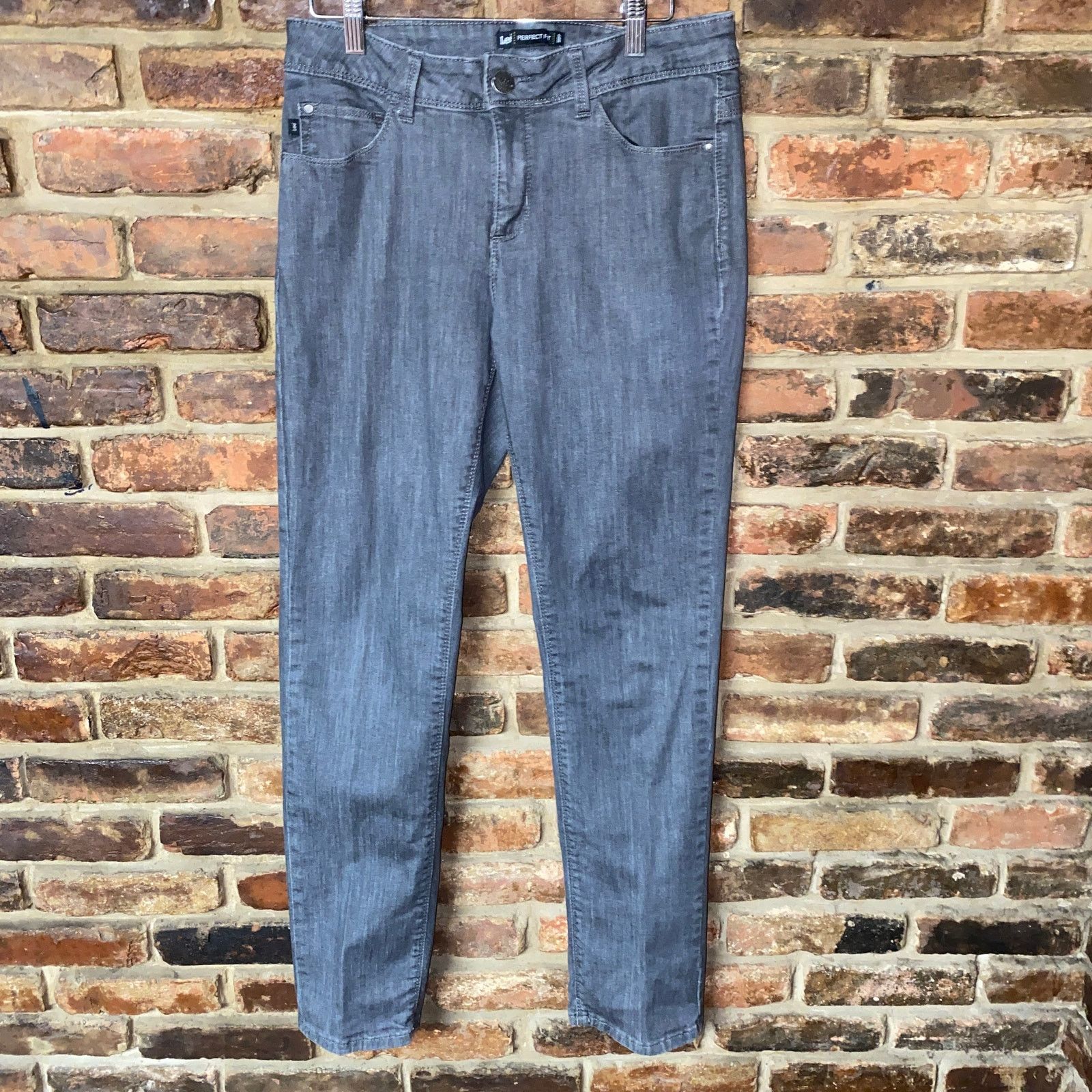 Lee Lee Gray Wash Denim Perfect Fit Skinny Jeans Women's Size 8 Size 30" / US 8 / IT 44 - 1 Thumbnail