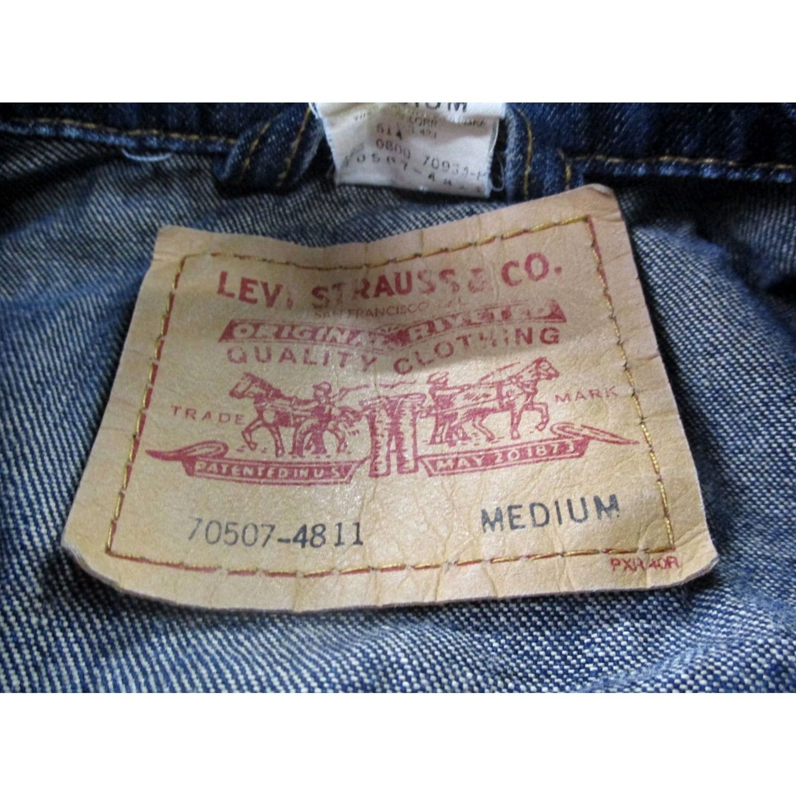 Levi's VINTAGE Levi's Trucker Jacket Mens M Blue Denim Jean Work Heavy 70507 4811 Bomber Pockets Size US 31 - 6 Thumbnail
