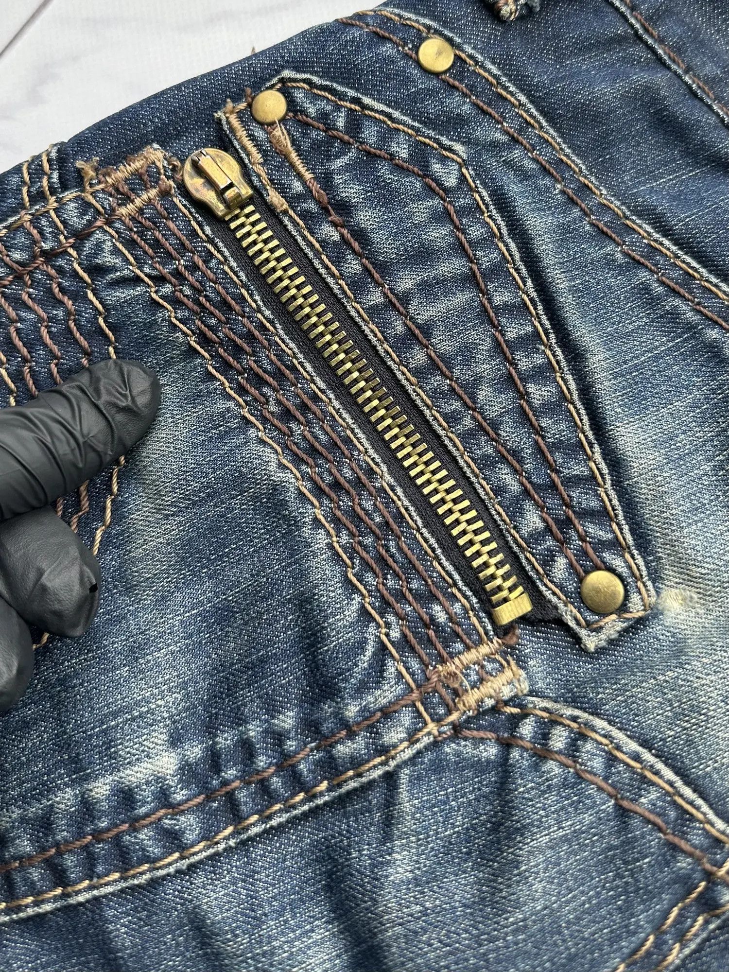 Absolut Joy Absolut Joy Faded Jeans With Zipped Pocket (B412) Size US 31 - 13 Thumbnail