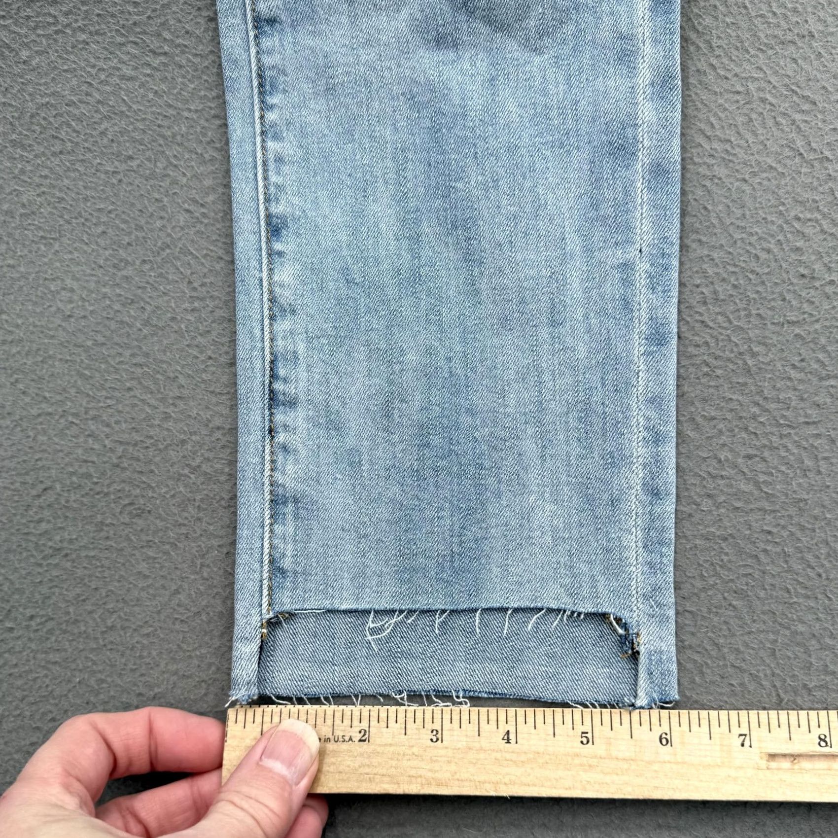 Vintage EVIDNT Jeans Womens 29 Light Wash Verona Skinny Ankle Distressed Raw Hem Denim Womans 29 Blue Skinny Distressed Ankle Hem Size 29" - 7 Thumbnail