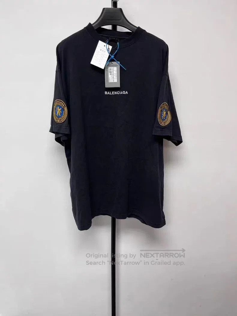 Balenciaga Balenciaga Distressed Fleece Short Sleeve T-shirt. Size US XS / EU 42 / 0 - 1 Thumbnail