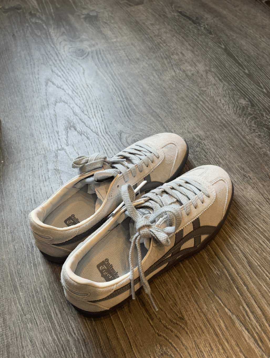Onitsuka Tiger *Brand New* Onitsuka Tiger- TOKUTEN (Size W6.5/M5, Grey) Size US 6.5 / IT 36.5 - 3 Thumbnail